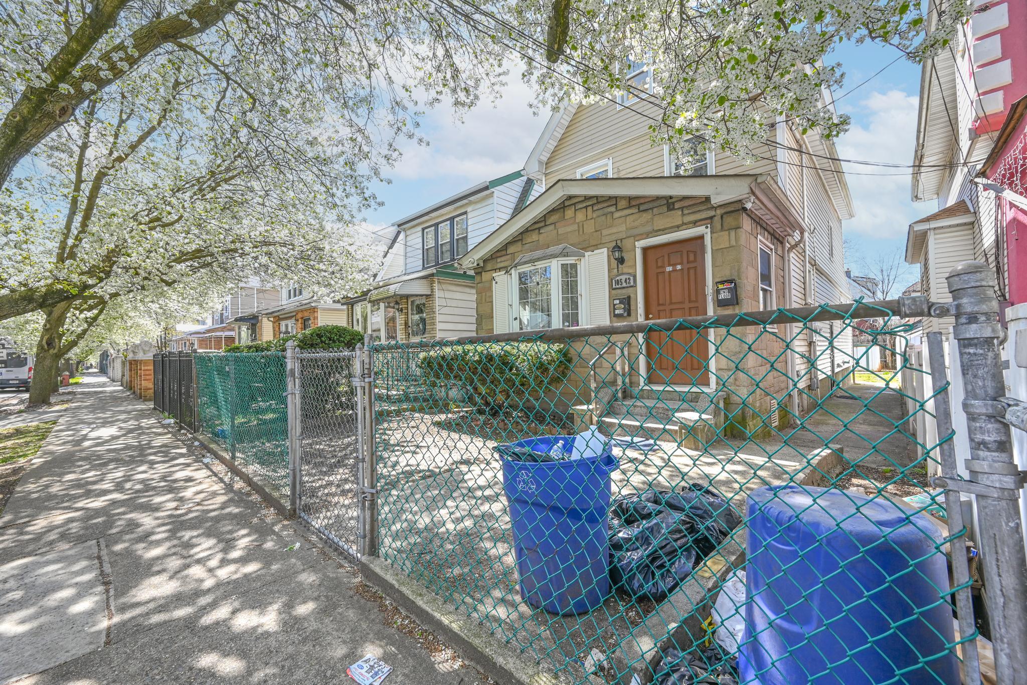 Single Family Remington  Queens, NY 11435, MLS-852464-16
