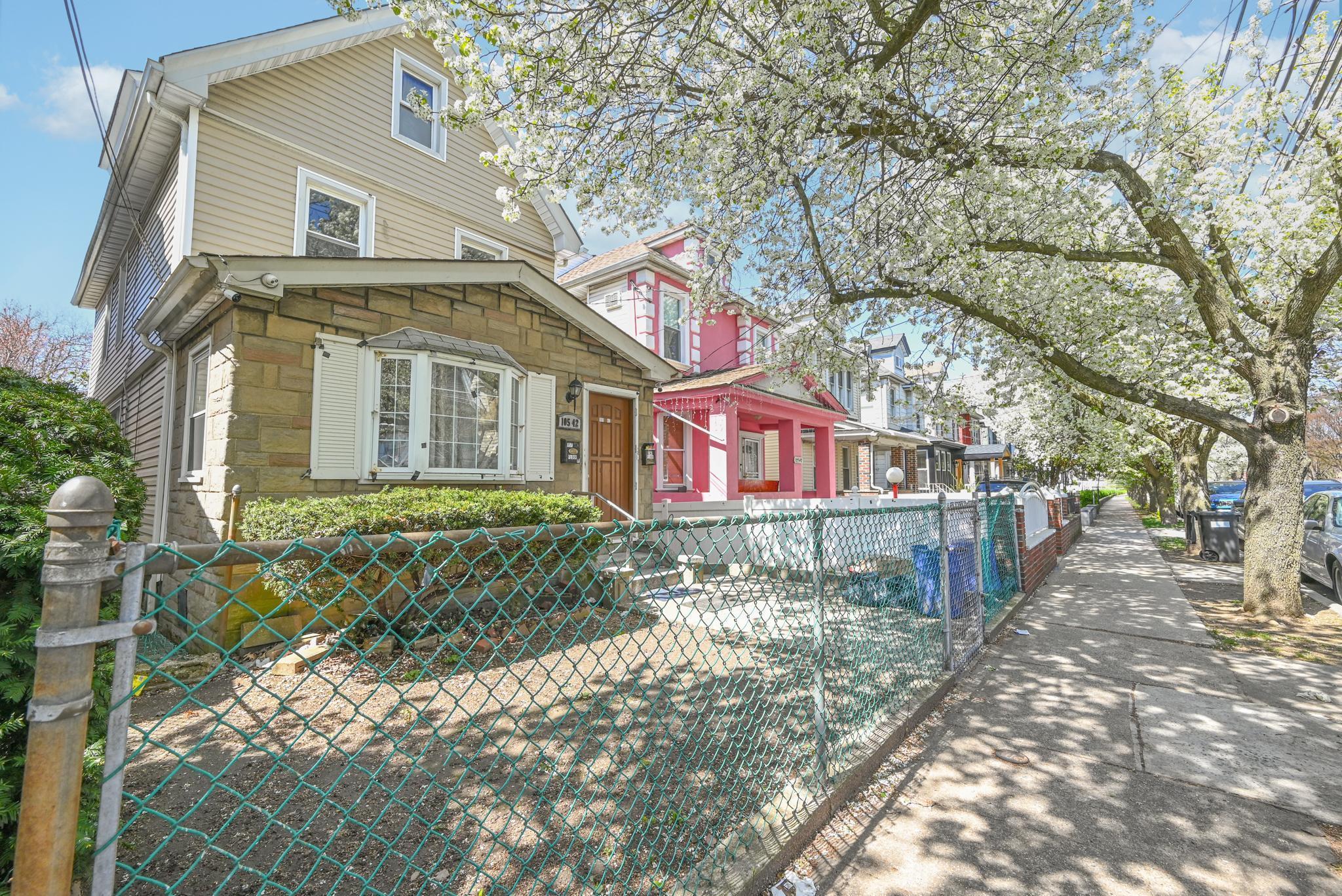 Single Family Remington  Queens, NY 11435, MLS-852464-2