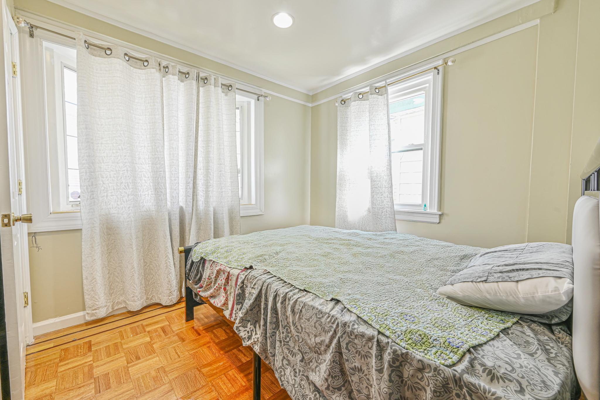 Single Family Remington  Queens, NY 11435, MLS-852464-6
