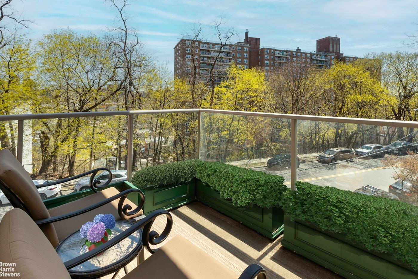 Apartment Greystone  Bronx, NY 10463, MLS-852479-7