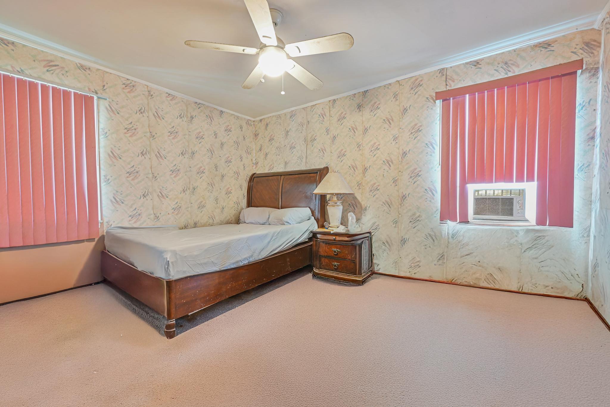 Single Family Arcade  Queens, NY 11412, MLS-852483-10