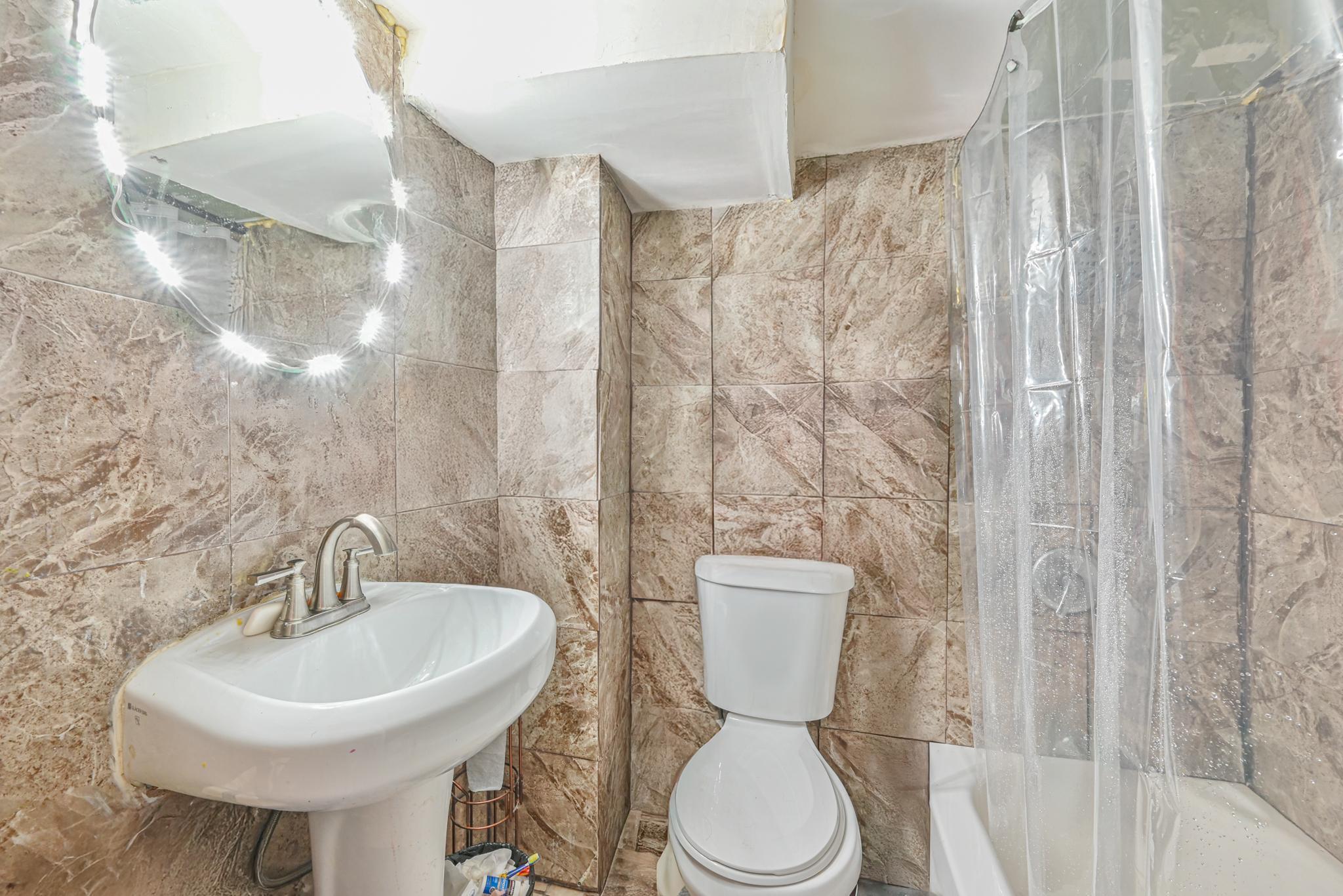 Single Family Arcade  Queens, NY 11412, MLS-852483-13