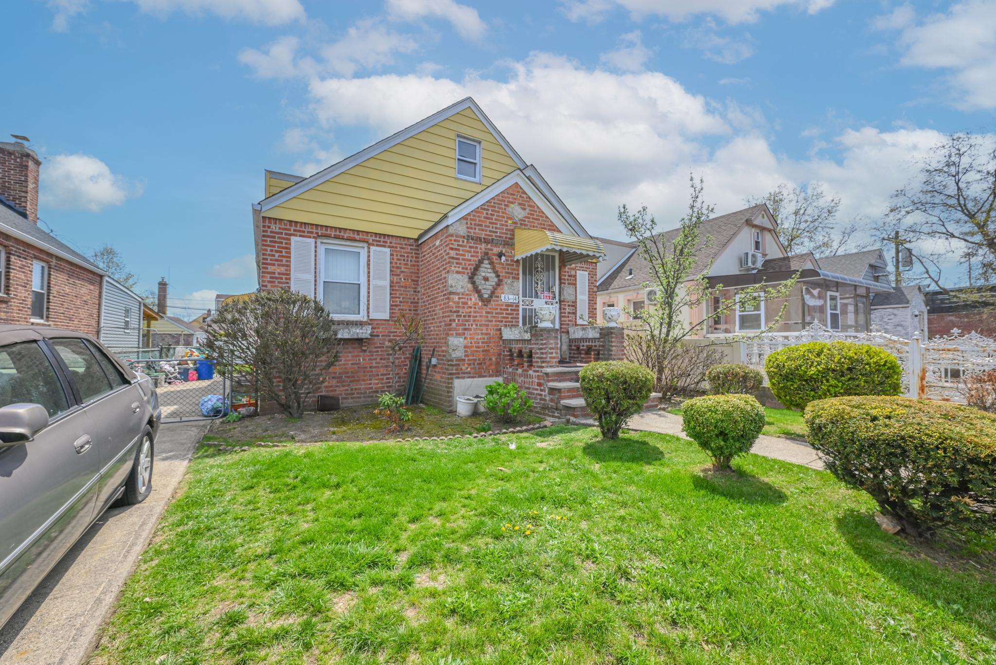 Single Family Arcade  Queens, NY 11412, MLS-852483-14
