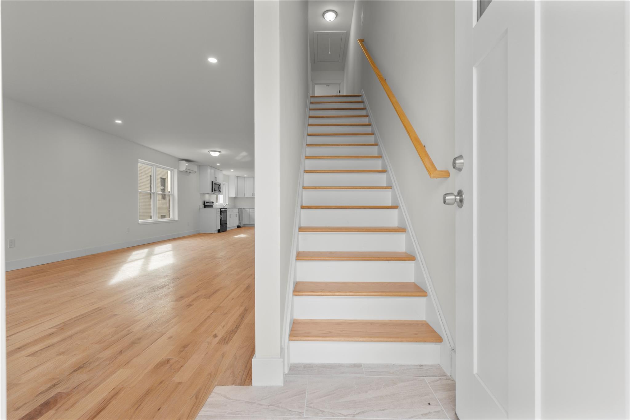 Single Family Cedar  Westchester County, NY 10701, MLS-852487-4