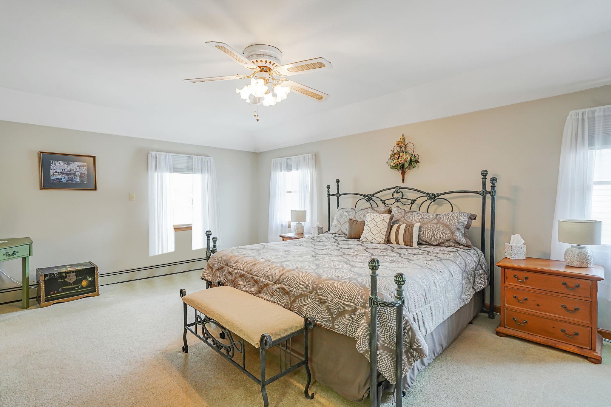 Single Family Sunset  Suffolk County, NY 11978, MLS-852490-23