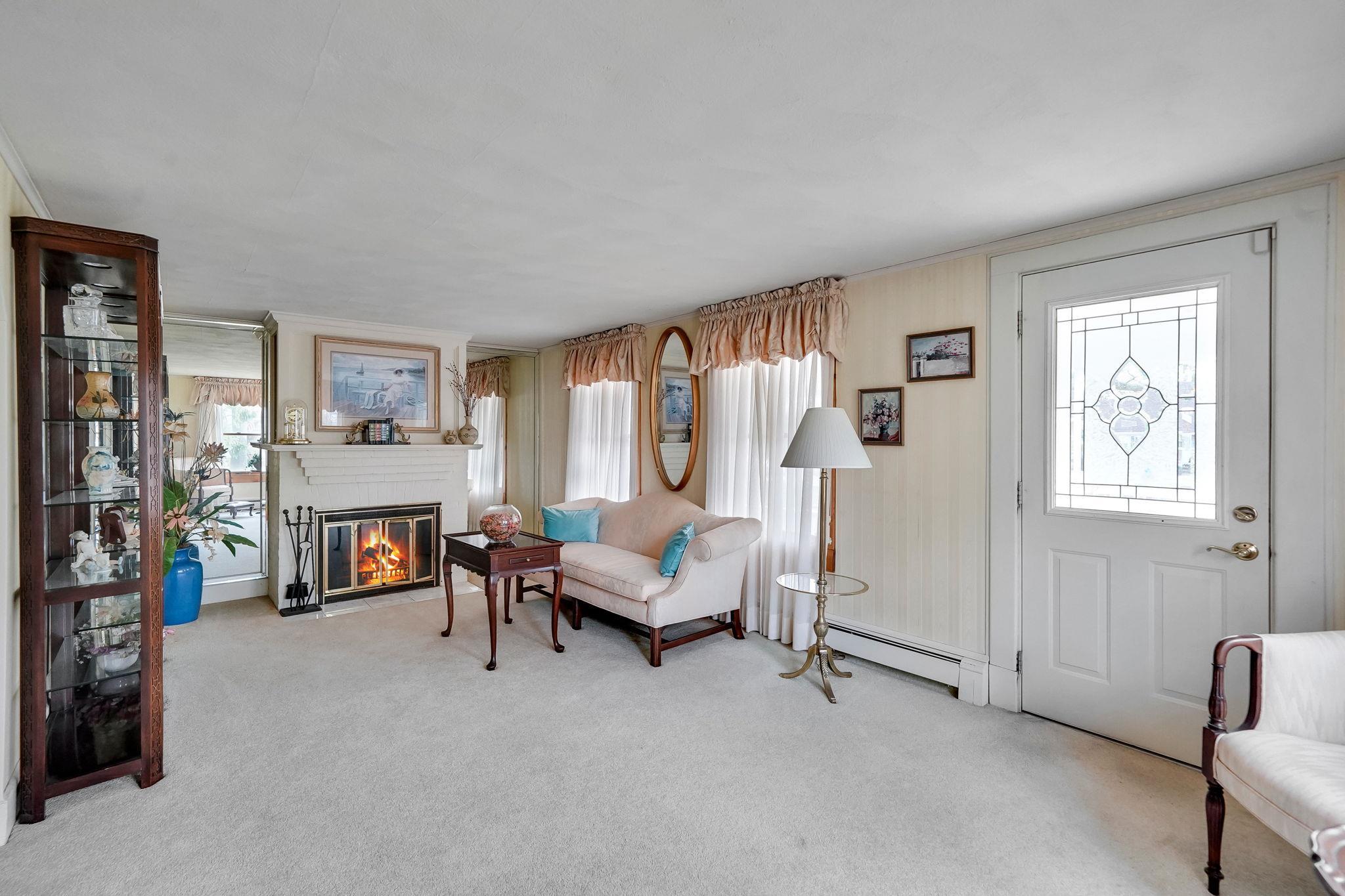 Single Family Sunset  Suffolk County, NY 11978, MLS-852490-4