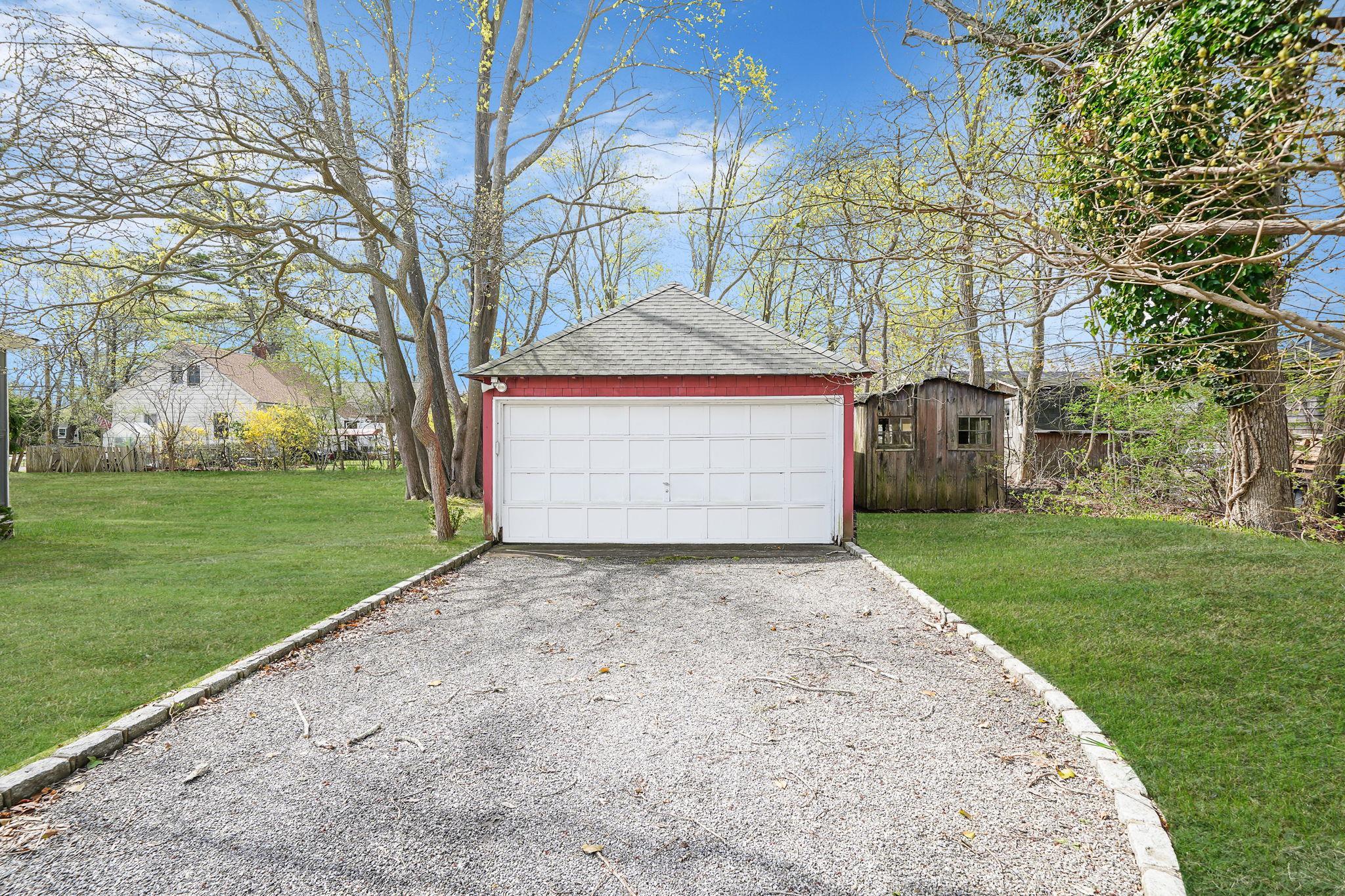 Single Family Sunset  Suffolk County, NY 11978, MLS-852490-41
