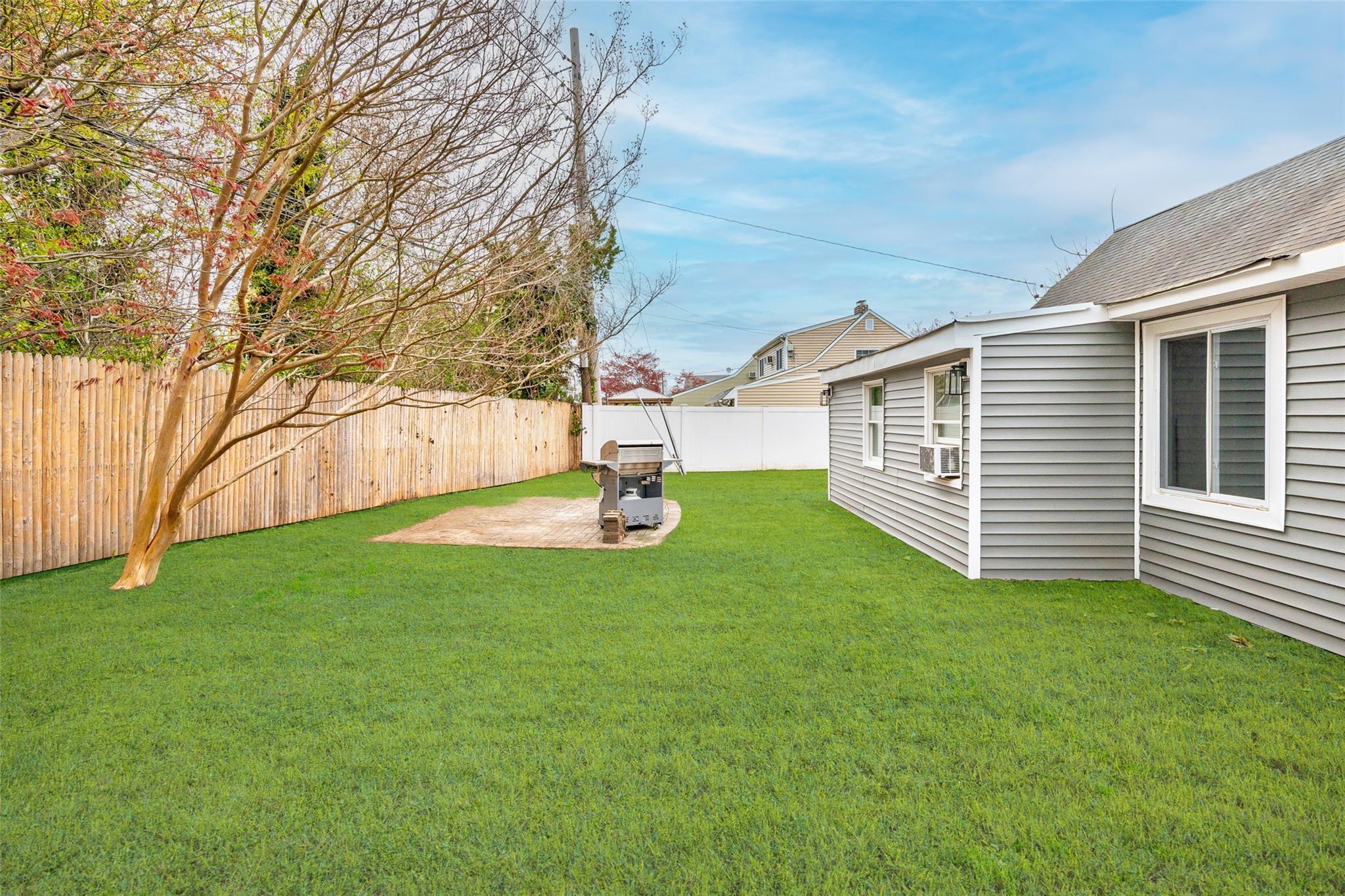 Single Family Tiptop  Nassau County, NY 11801, MLS-852499-30