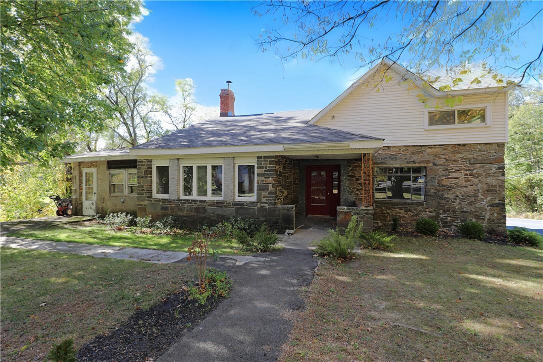 Single Family Glasco  Ulster County, NY 12477, MLS-852500-16