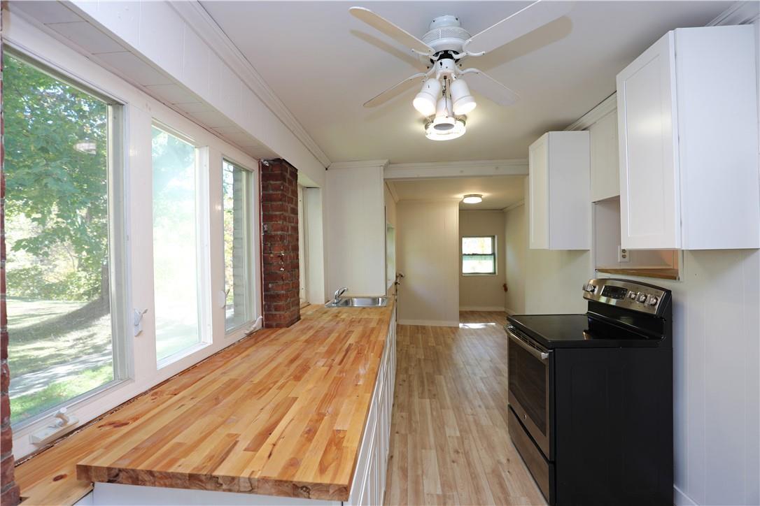 Single Family Glasco  Ulster County, NY 12477, MLS-852500-24