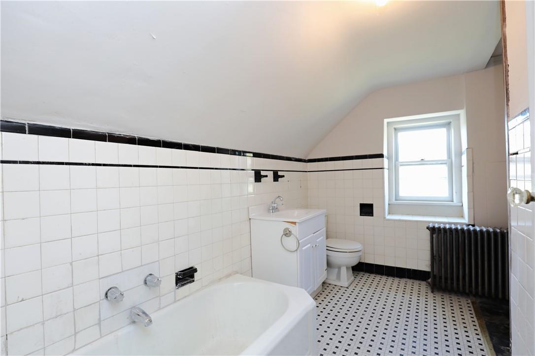 Single Family Glasco  Ulster County, NY 12477, MLS-852500-31