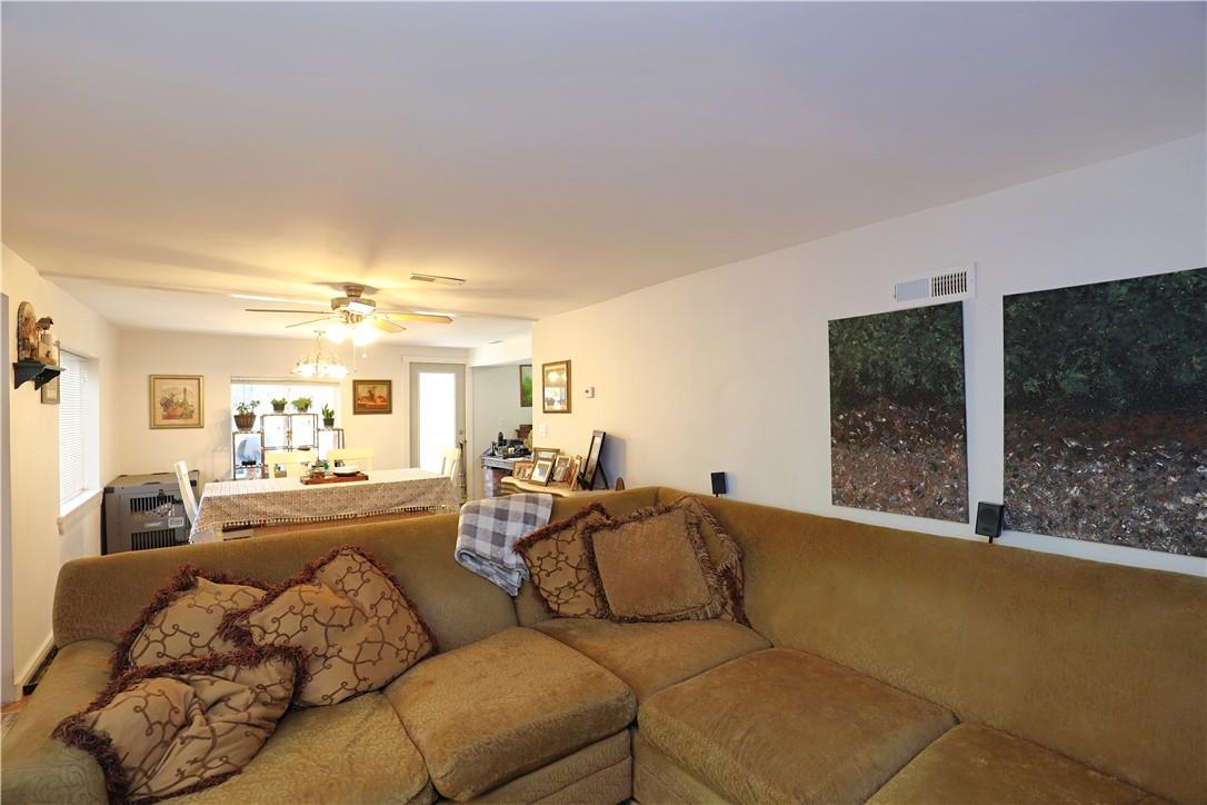 Single Family Glasco  Ulster County, NY 12477, MLS-852500-4