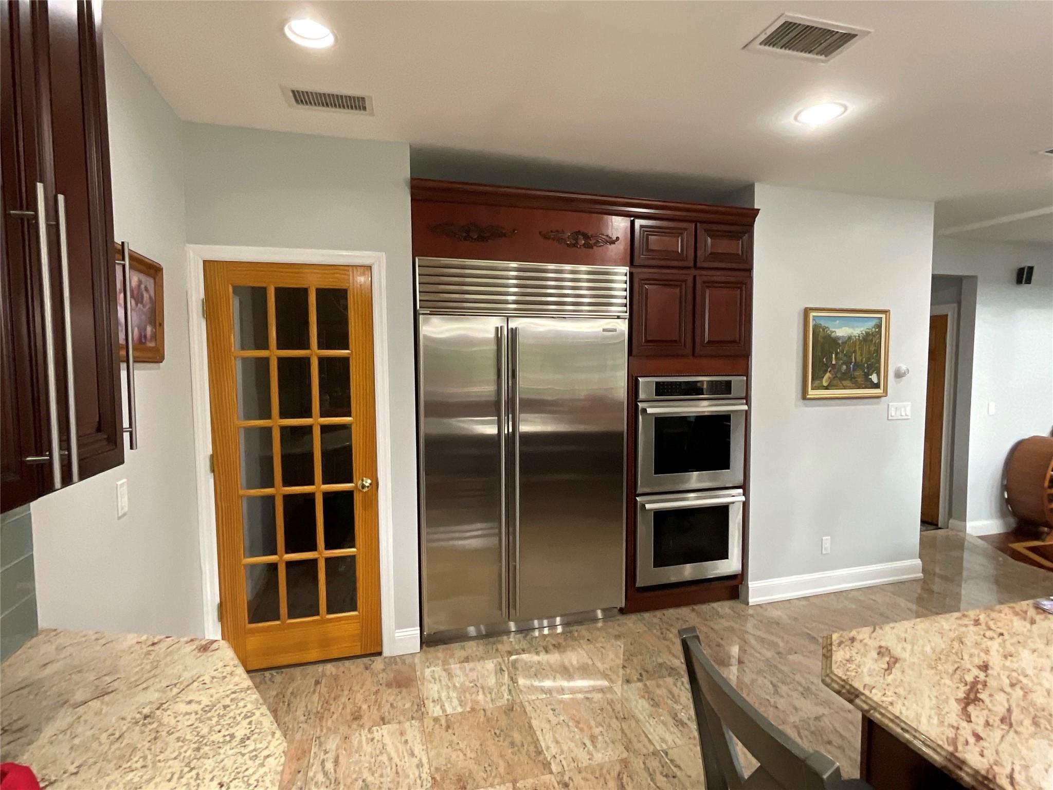 Single Family Old Britton  Nassau County, NY 11710, MLS-852508-15