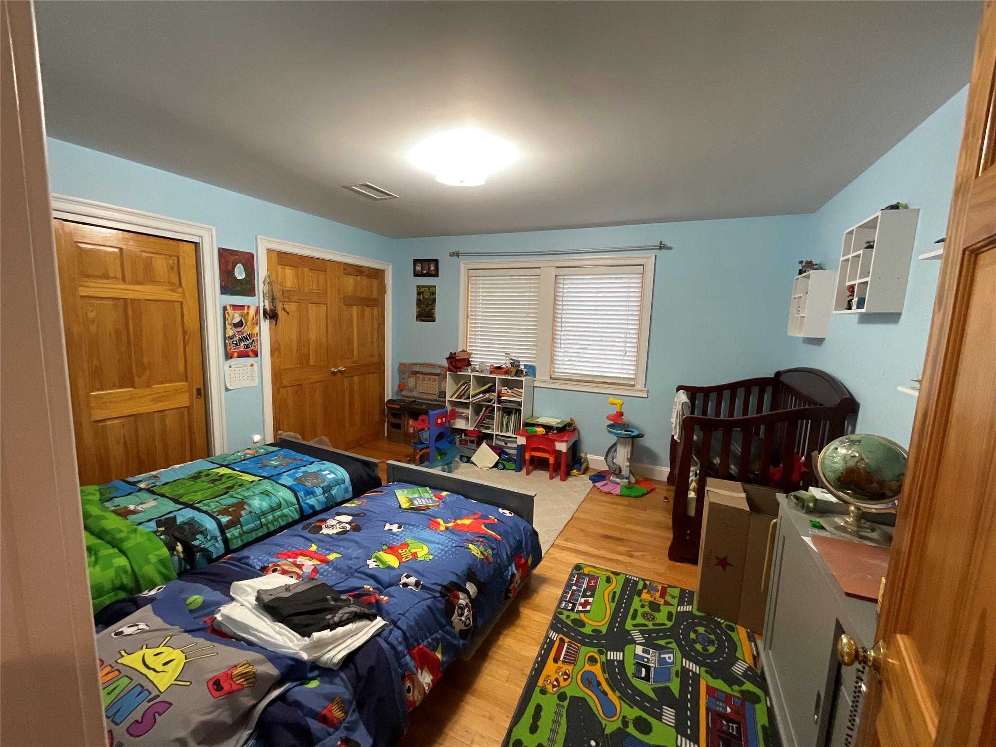 Single Family Old Britton  Nassau County, NY 11710, MLS-852508-22