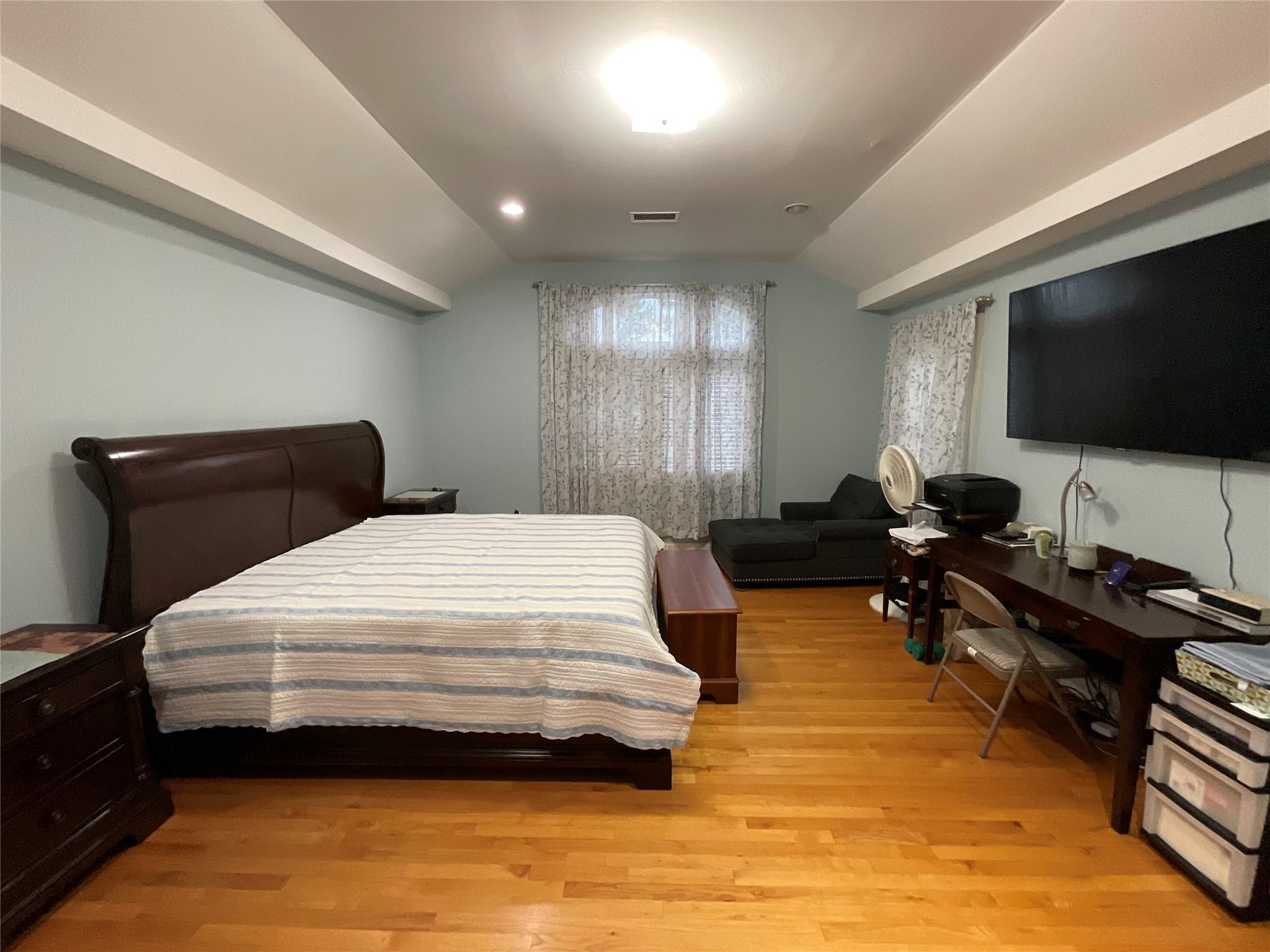 Single Family Old Britton  Nassau County, NY 11710, MLS-852508-31
