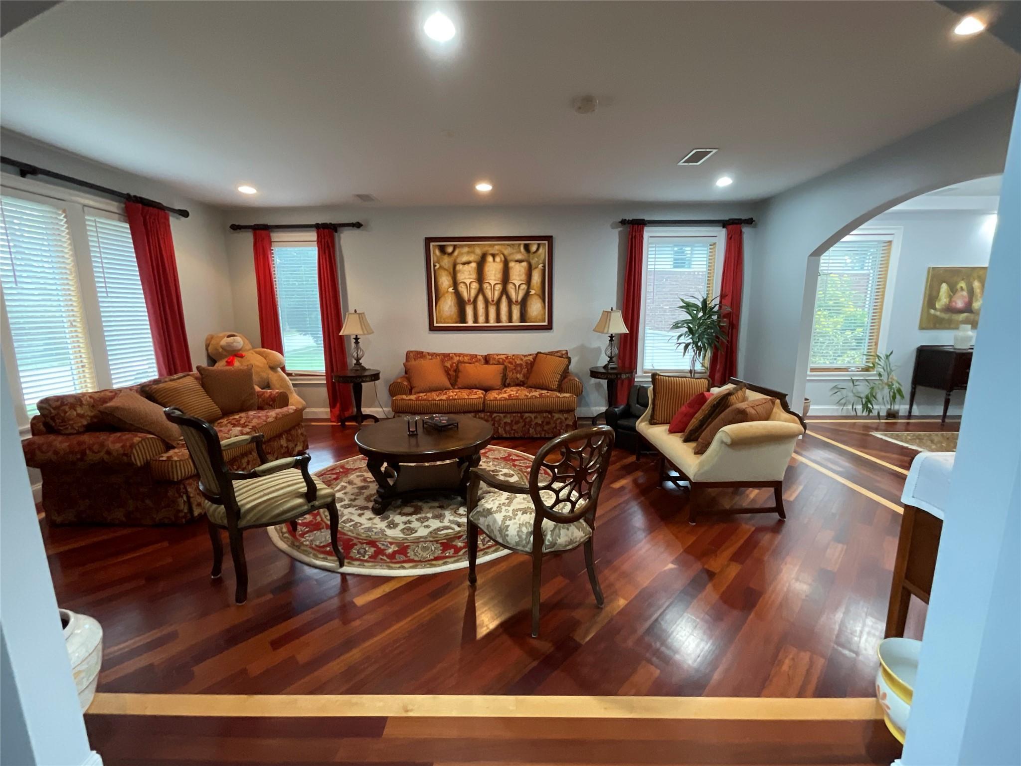Single Family Old Britton  Nassau County, NY 11710, MLS-852508-5