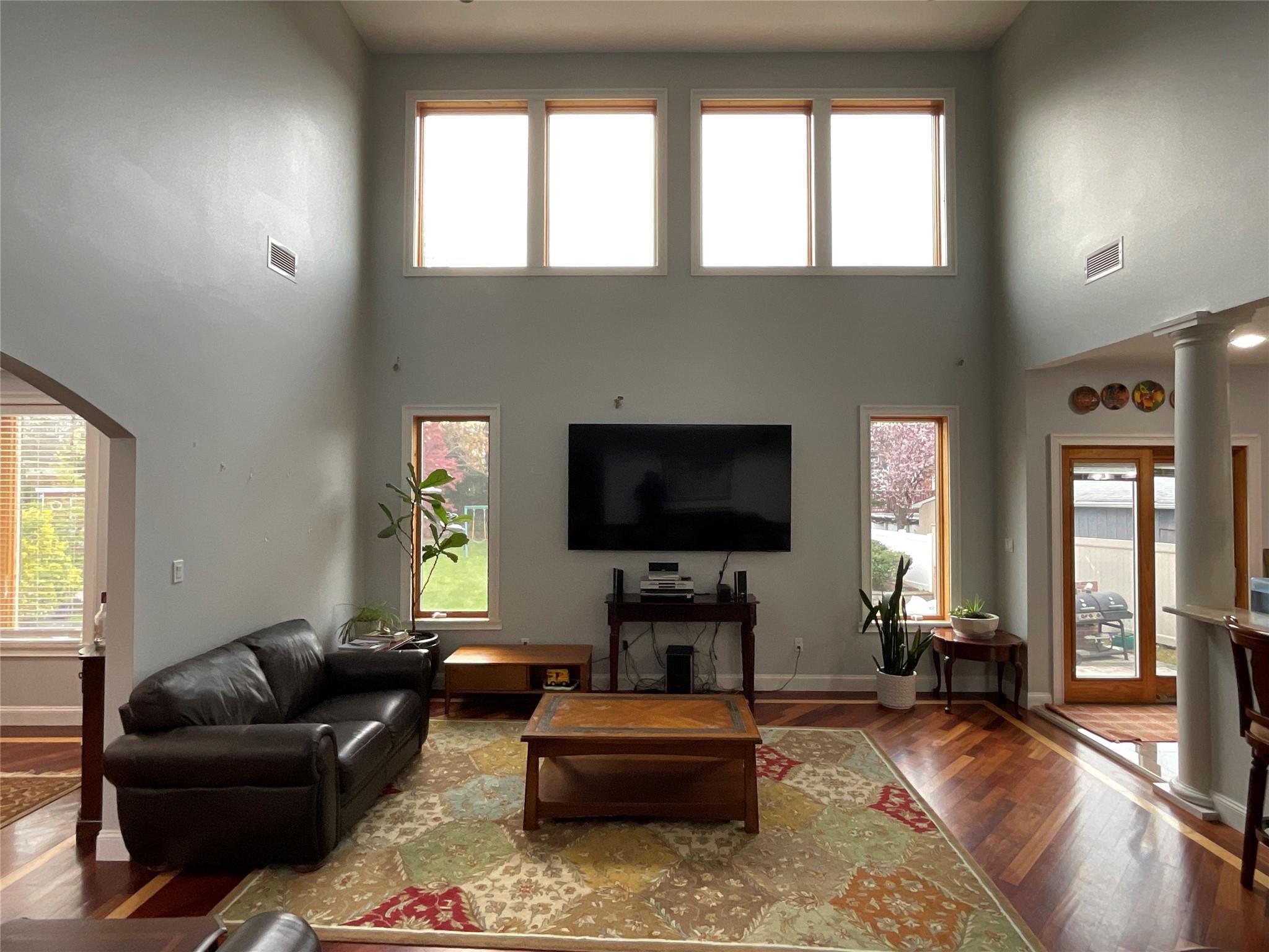 Single Family Old Britton  Nassau County, NY 11710, MLS-852508-9