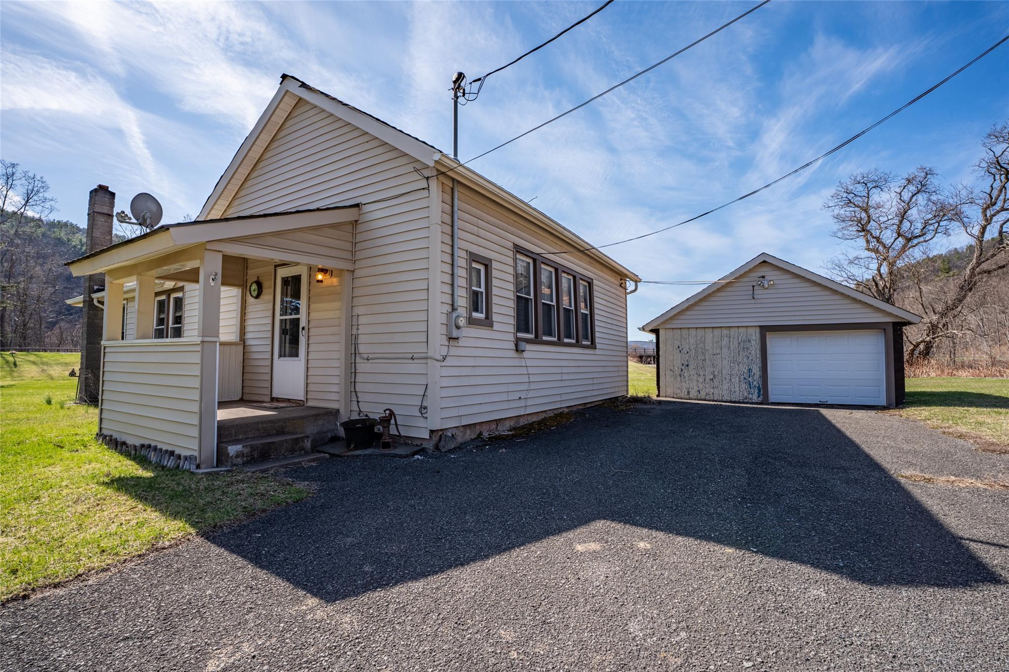 Single Family Conine  Greene County, NY 12468, MLS-852523-3