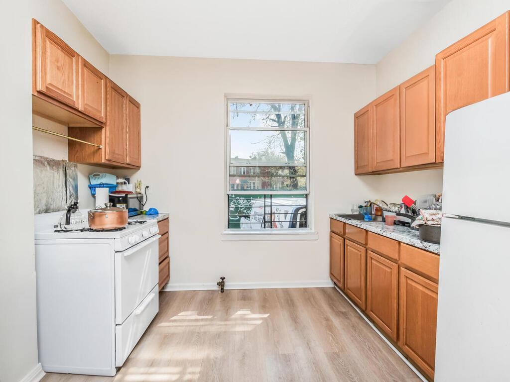 Single Family Cross Bronx  Bronx, NY 10472, MLS-852529-4