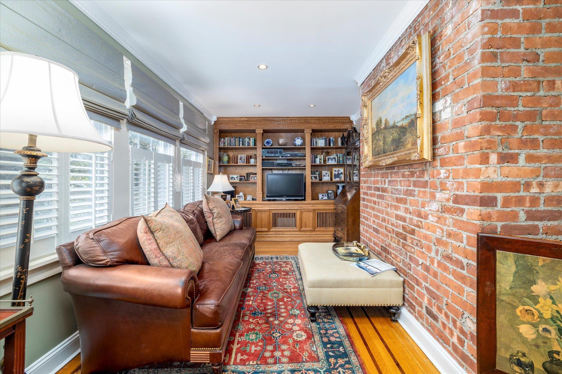 Single Family Hempstead  Nassau County, NY 11570, MLS-852546-12