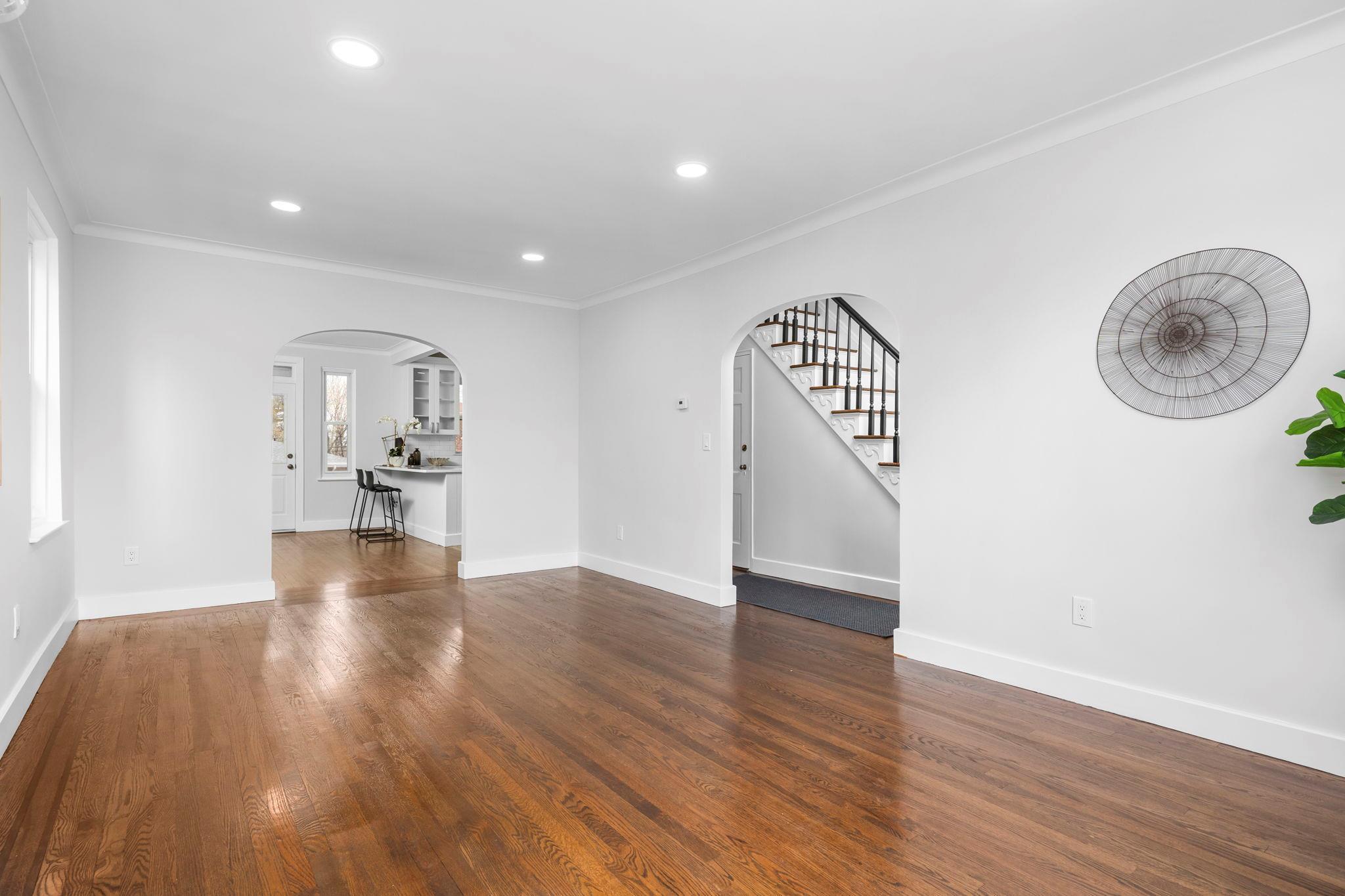 Single Family Tenbroeck  Bronx, NY 10469, MLS-852547-13