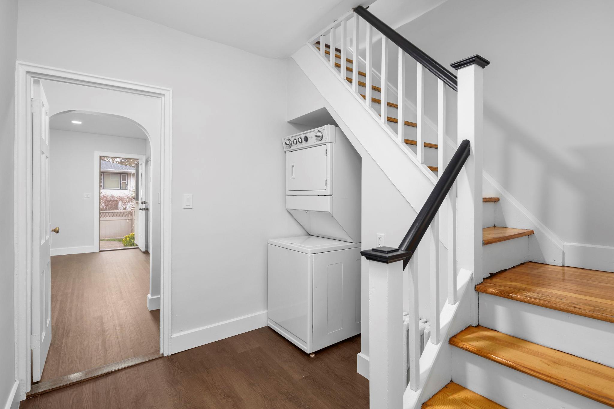 Single Family Tenbroeck  Bronx, NY 10469, MLS-852547-21