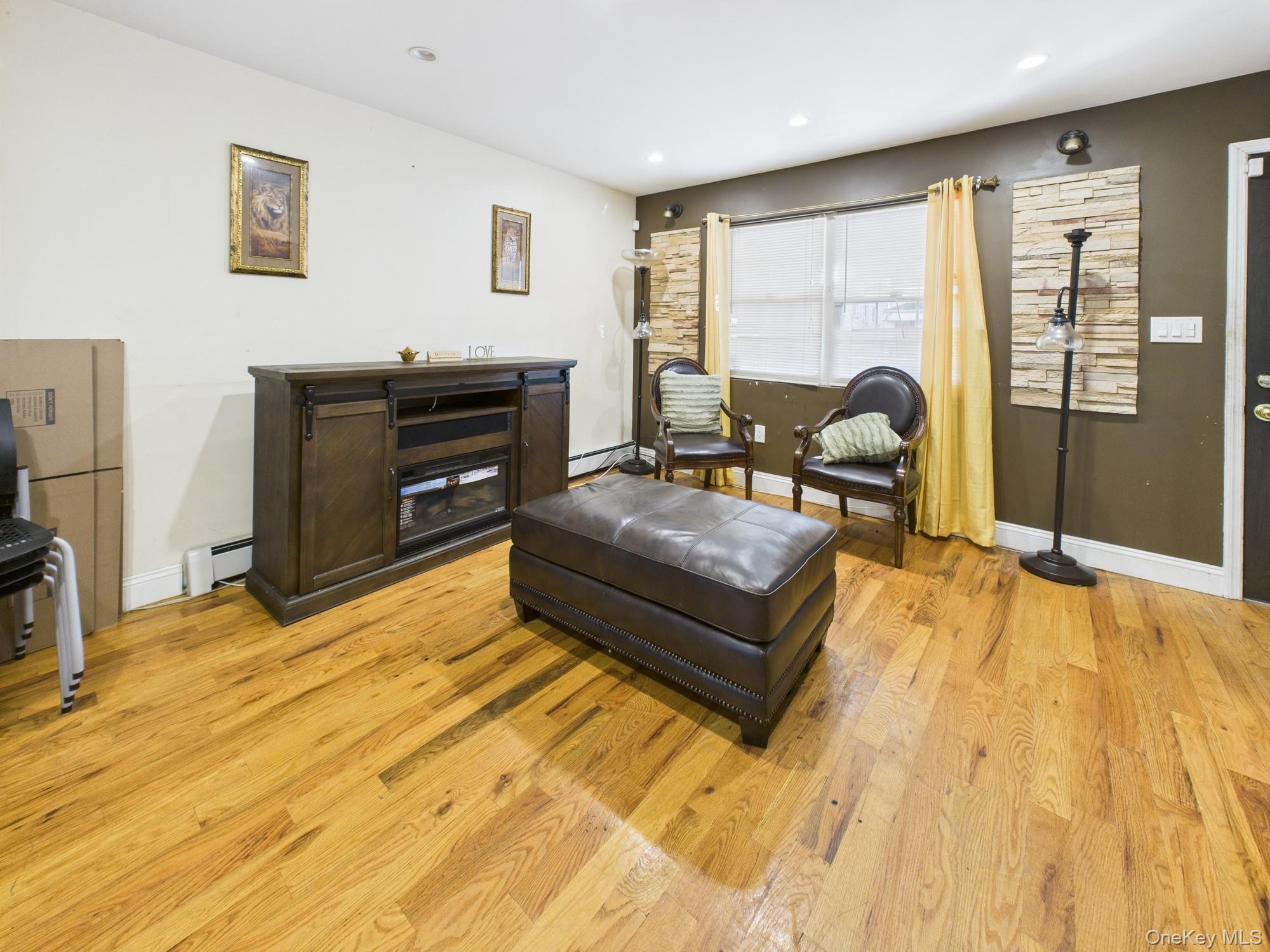 Single Family 223rd Bronx, NY 10466, MLS-852550-26