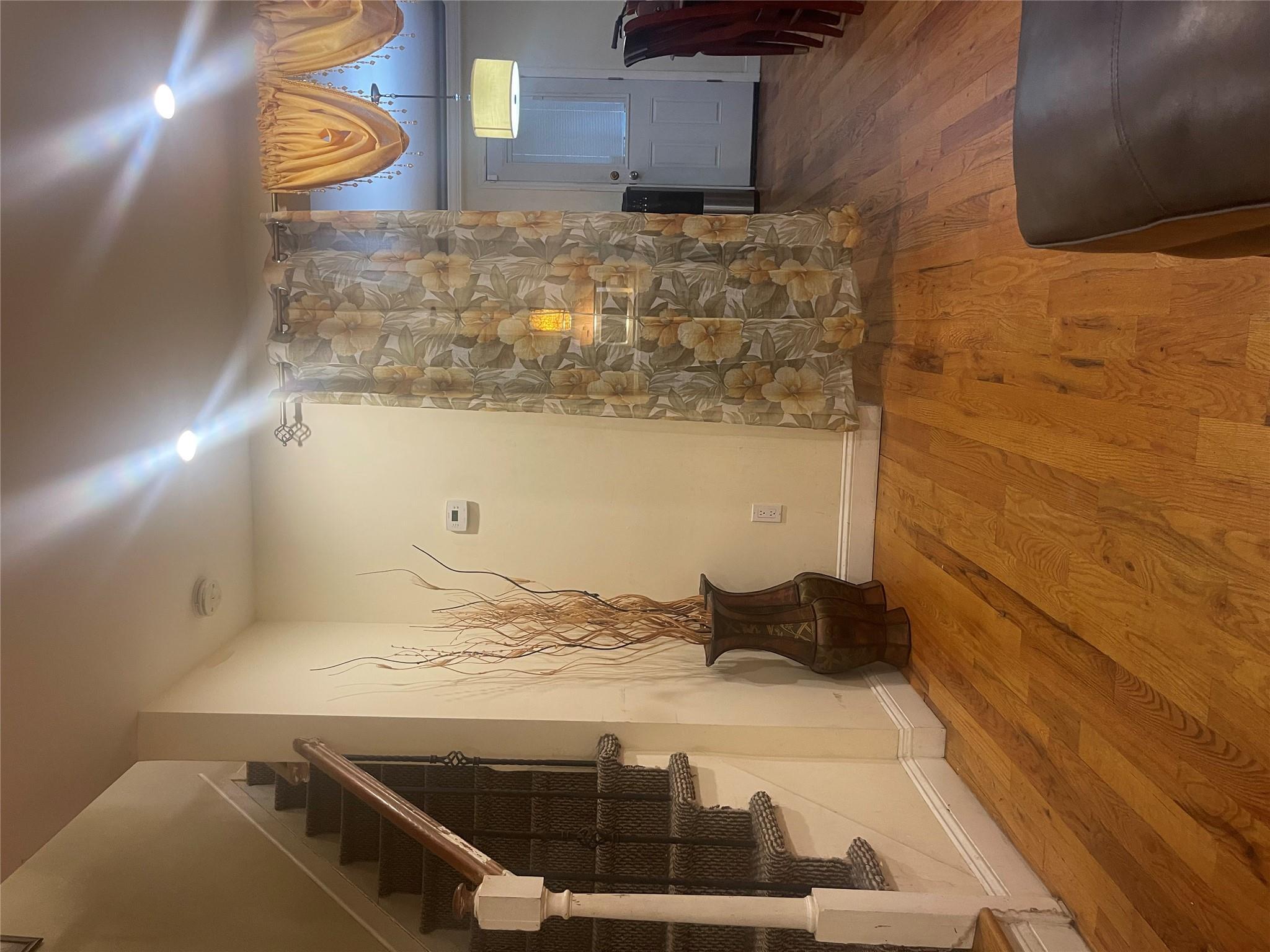 Single Family 223rd  Bronx, NY 10466, MLS-852550-3