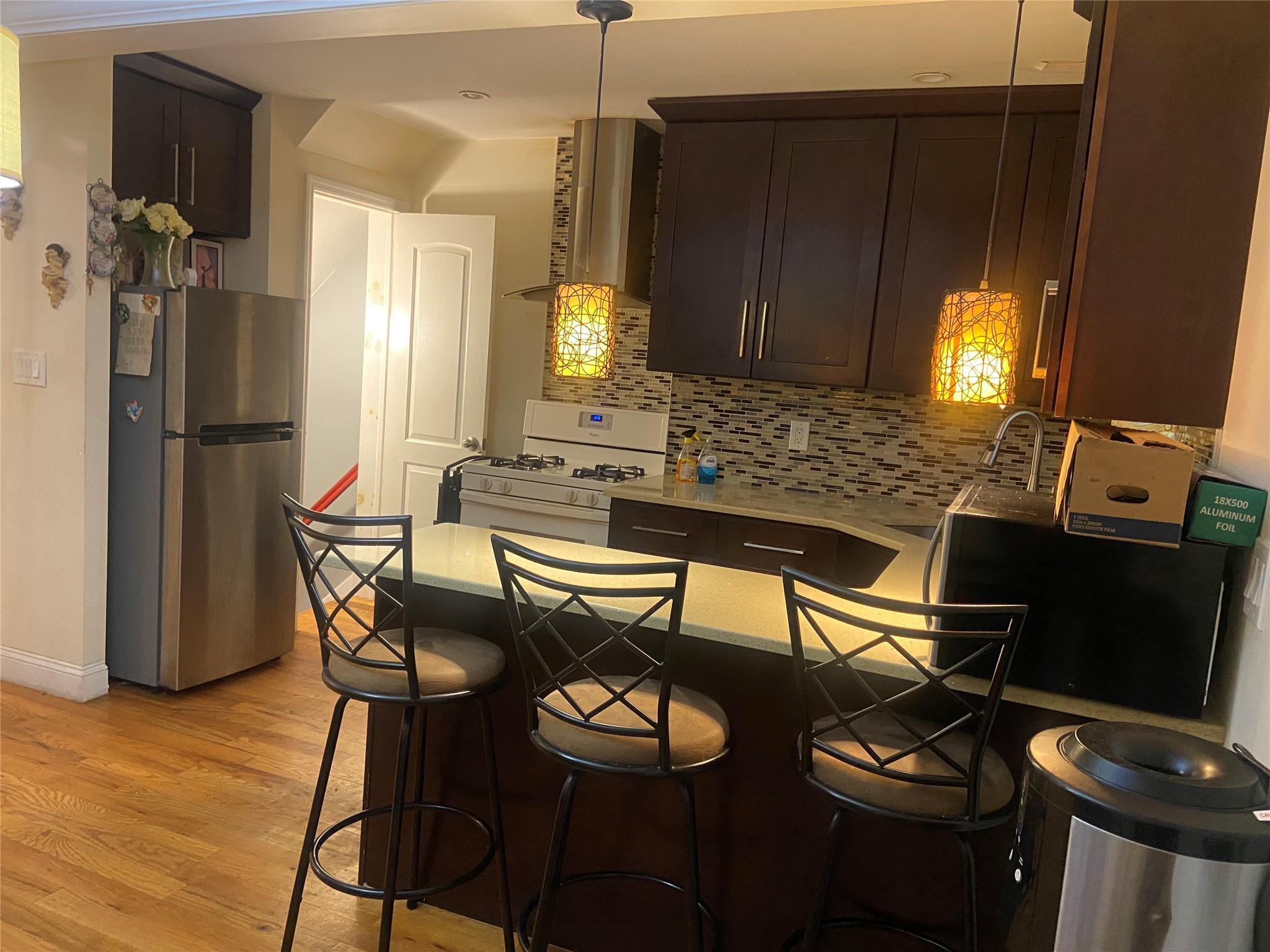 Single Family 223rd  Bronx, NY 10466, MLS-852550-7