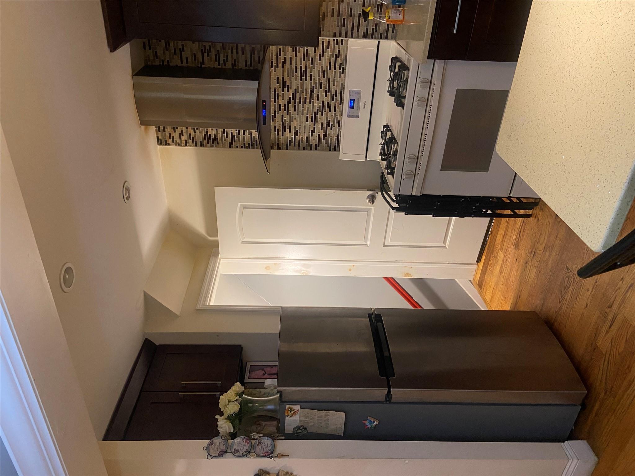 Single Family 223rd  Bronx, NY 10466, MLS-852550-8