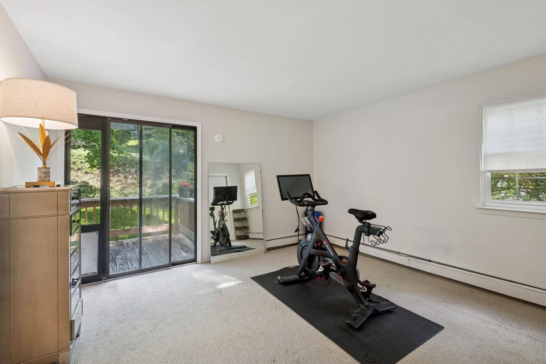 Single Family Centershore  Suffolk County, NY 11721, MLS-852551-16