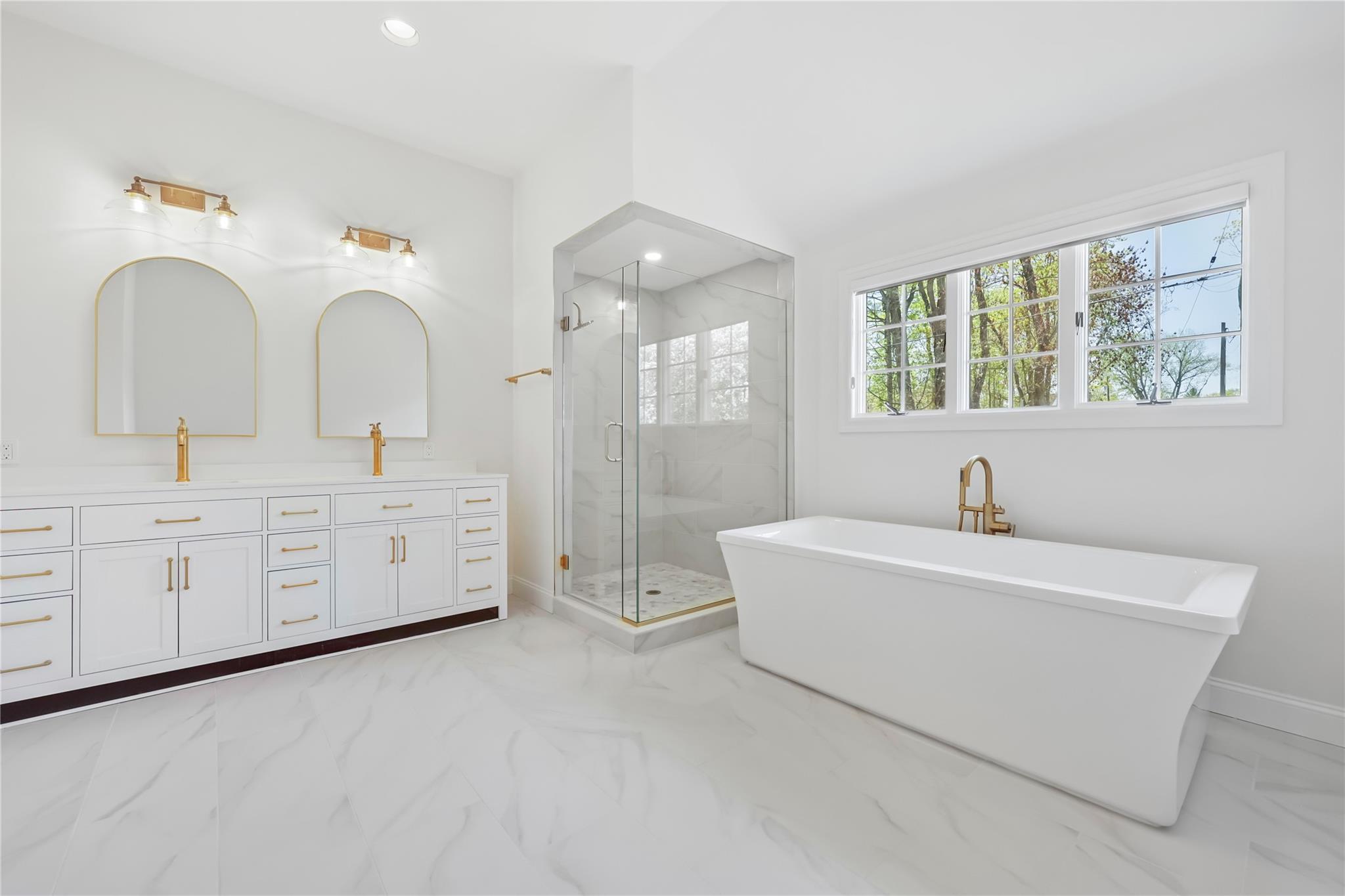 Single Family South Brook  Westchester County, NY 10506, MLS-852552-21