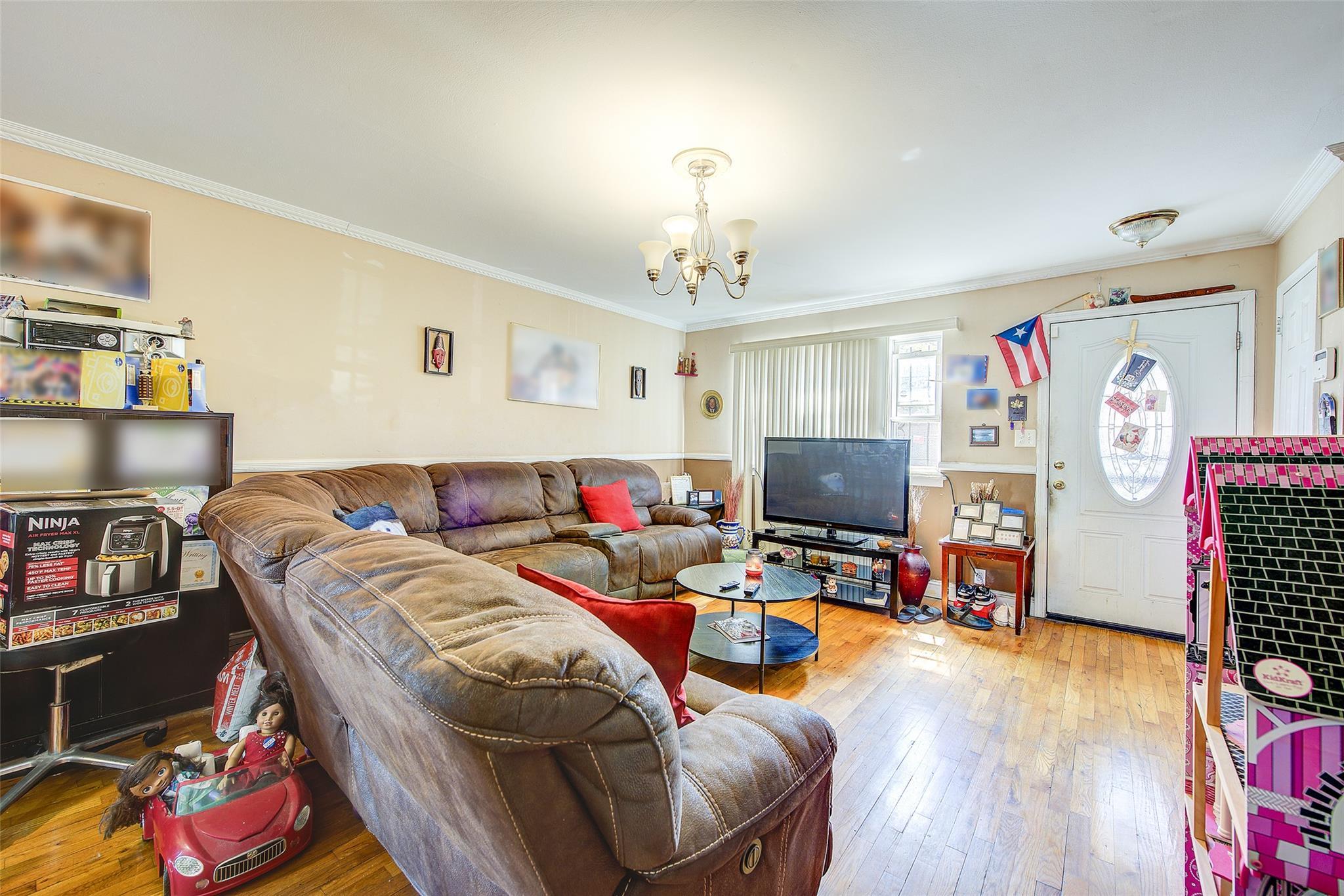 Single Family Arlington Terrace  Queens, NY 11433, MLS-852571-4