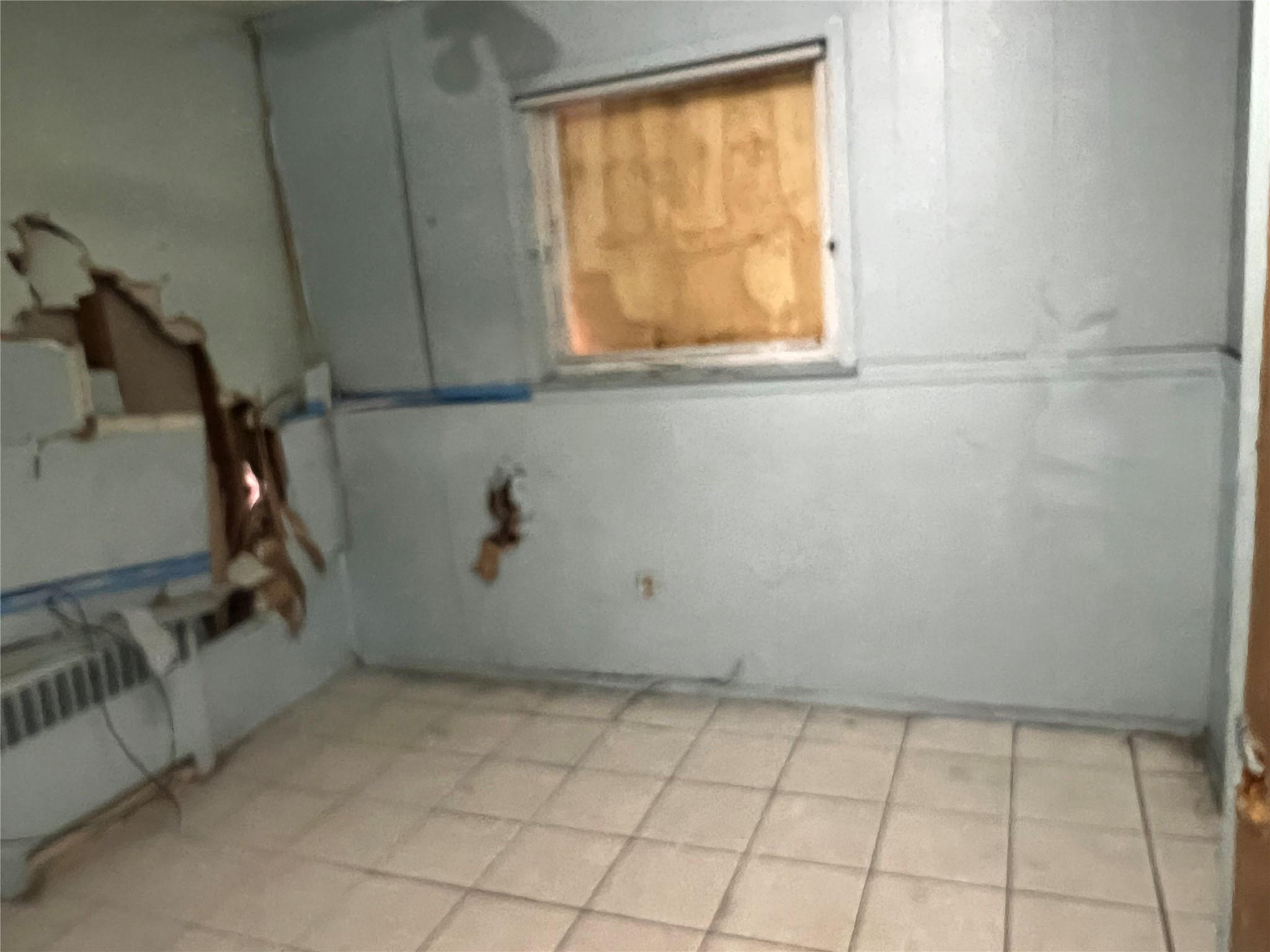 Single Family Parkhurst  Nassau County, NY 11003, MLS-852577-10