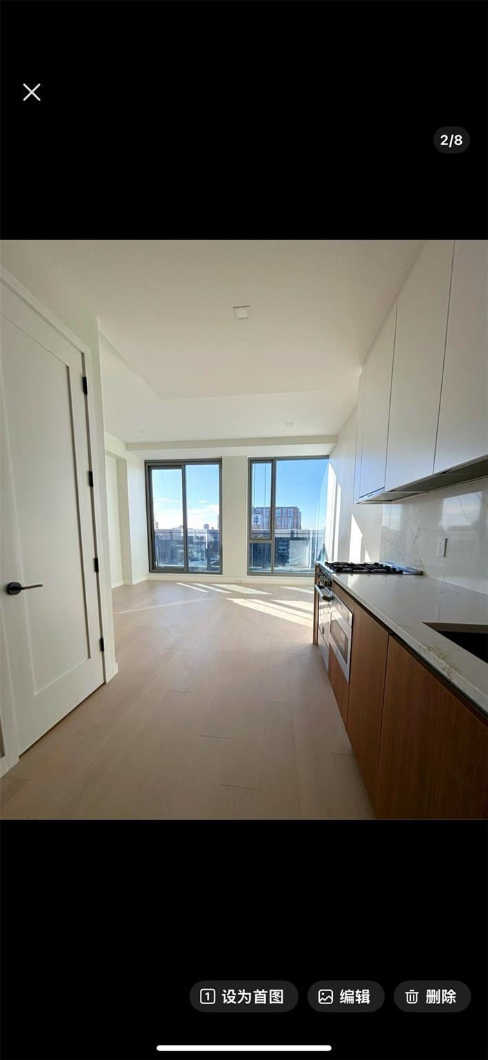 Apartment Leavitt  Queens, NY 11354, MLS-852581-4
