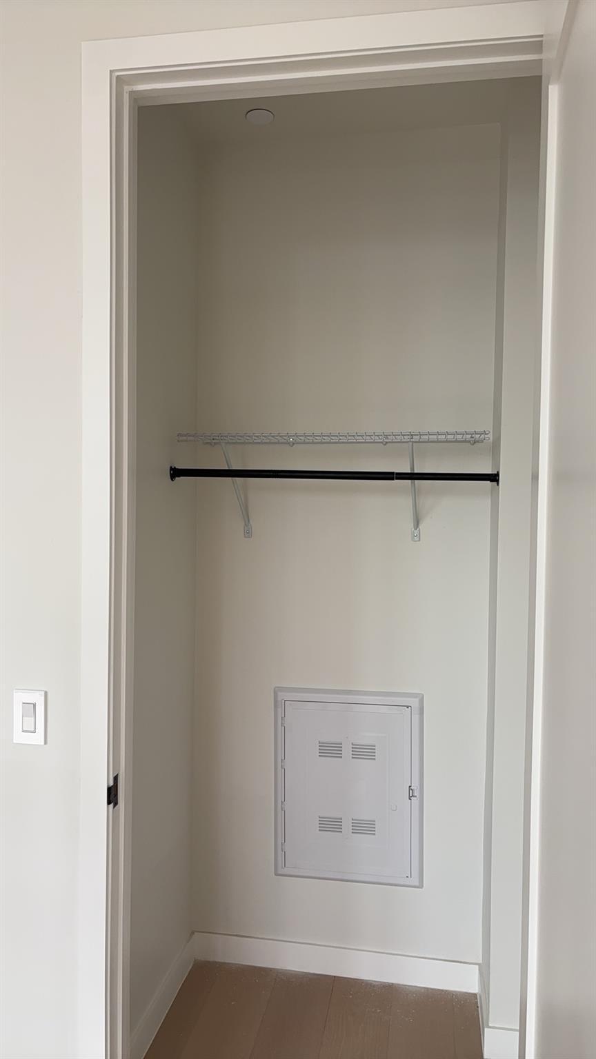 Apartment Leavitt  Queens, NY 11354, MLS-852581-6