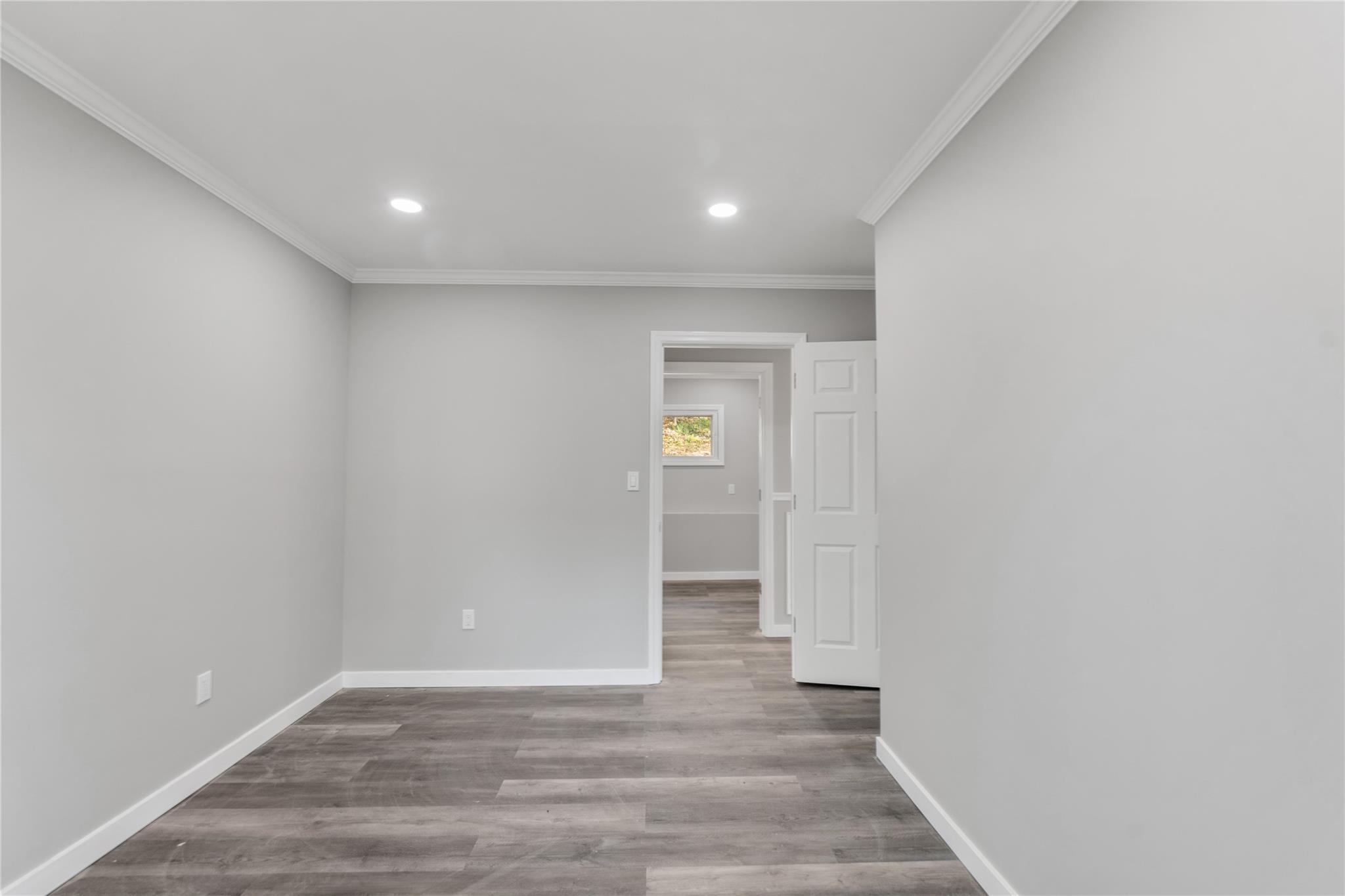 Single Family Courter  Westchester County, NY 10705, MLS-852590-18