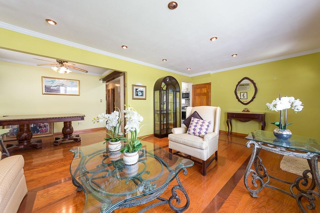 Single Family 230th  Queens, NY 11413, MLS-852591-5