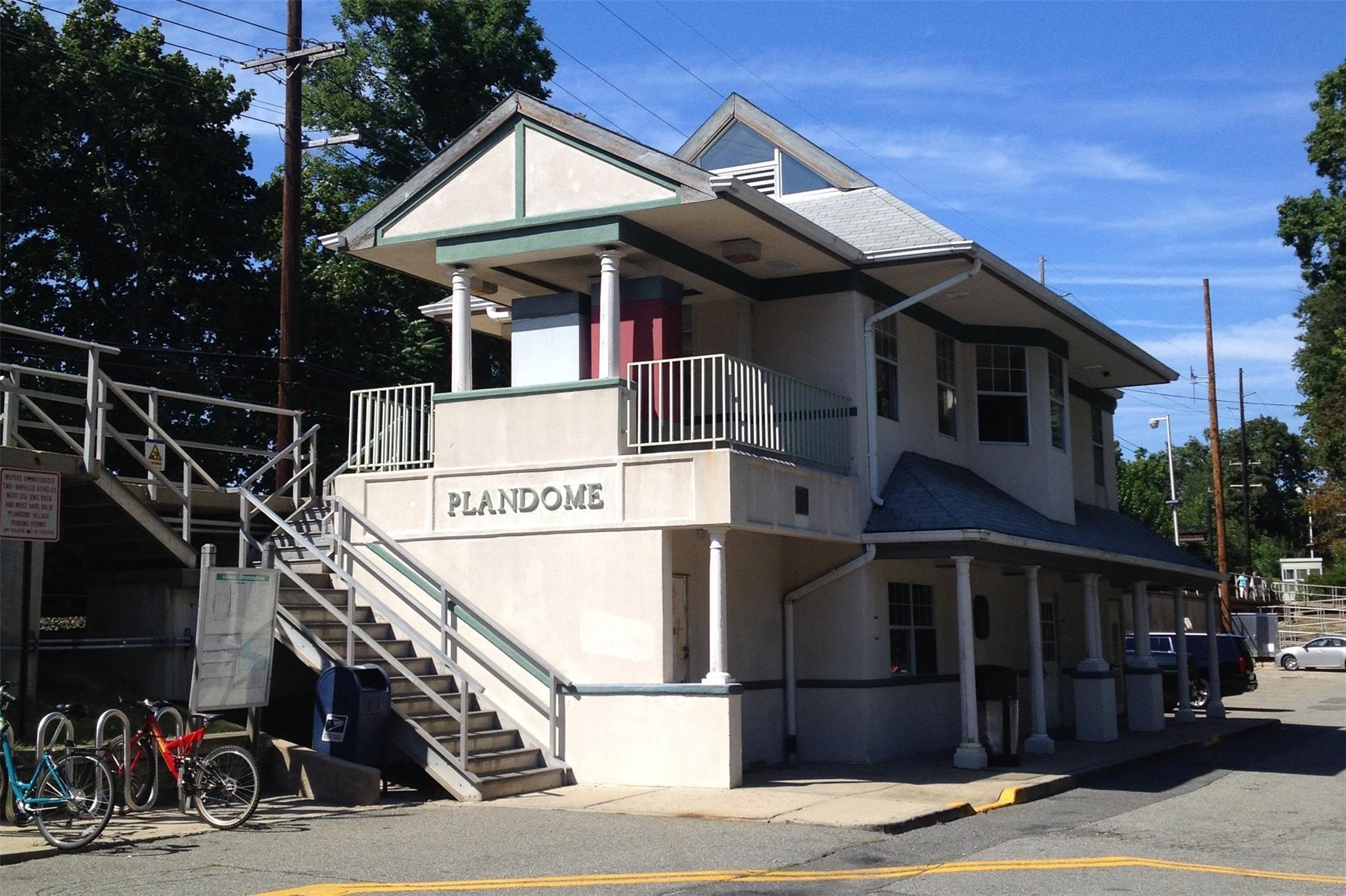 Single Family Stonytown  Nassau County, NY 11030, MLS-852594-37