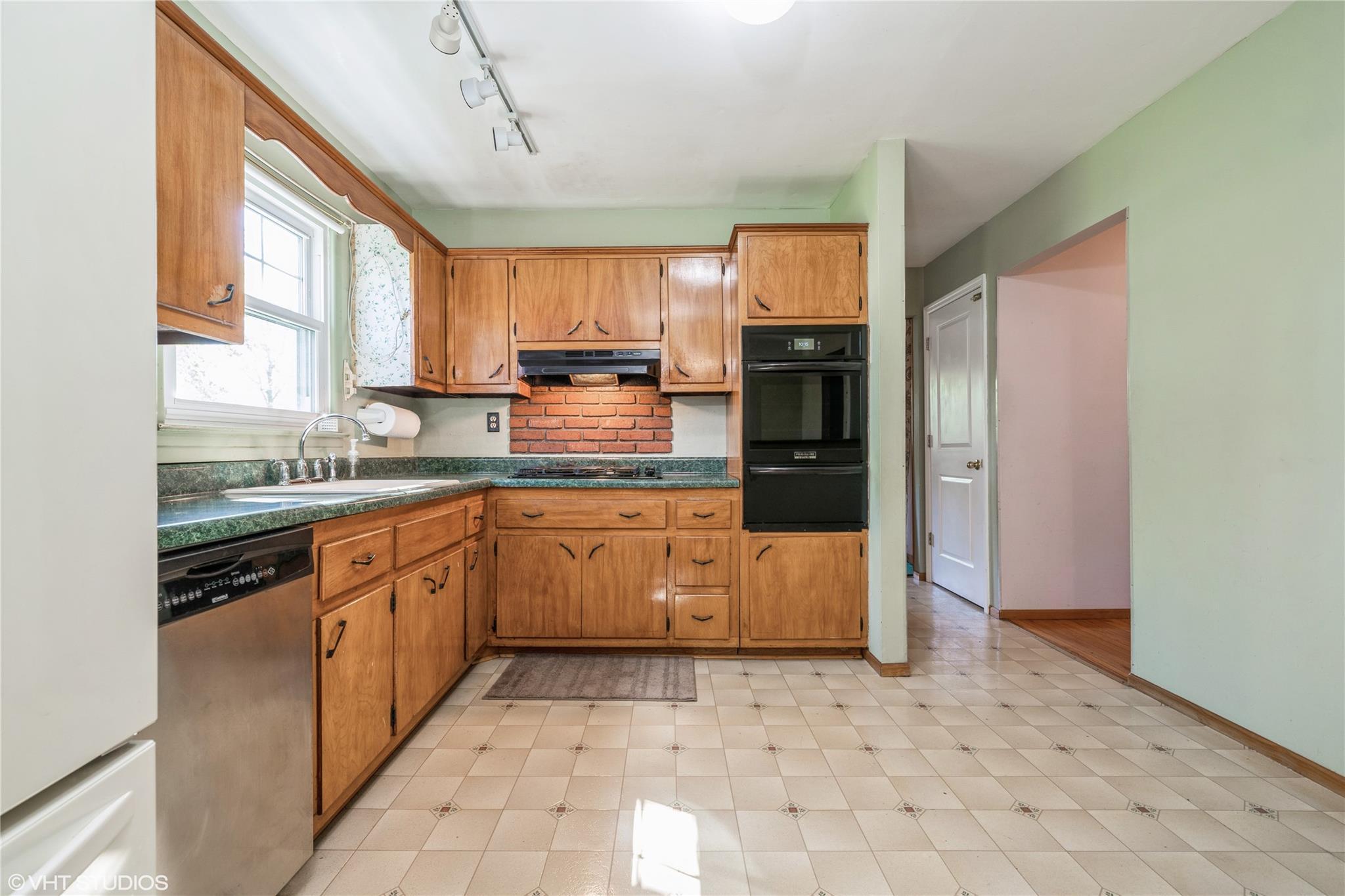 Single Family Douglas  Orange County, NY 10992, MLS-852606-4