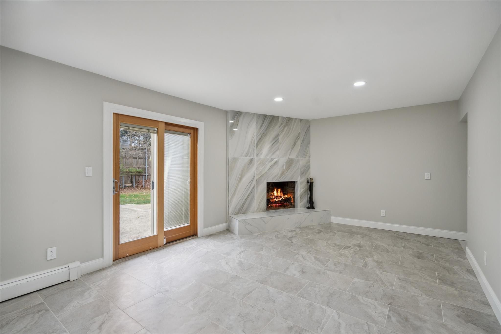 Single Family Pinewood  Suffolk County, NY 11725, MLS-852620-18