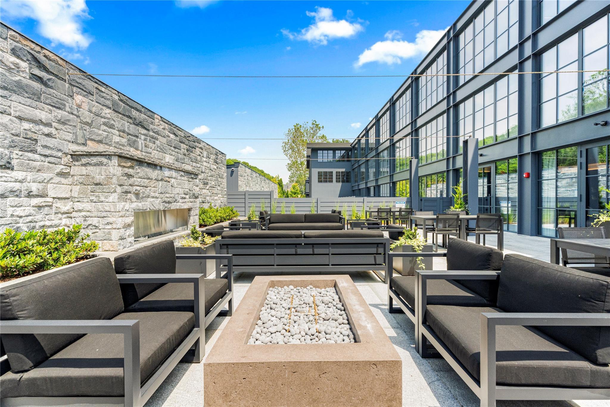 Condo Richmondville  Out Of Area, NY 06880, MLS-852623-10