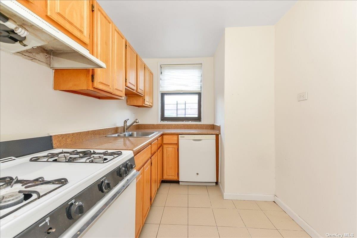 Coop 54th  Brooklyn, NY 11234, MLS-852636-10