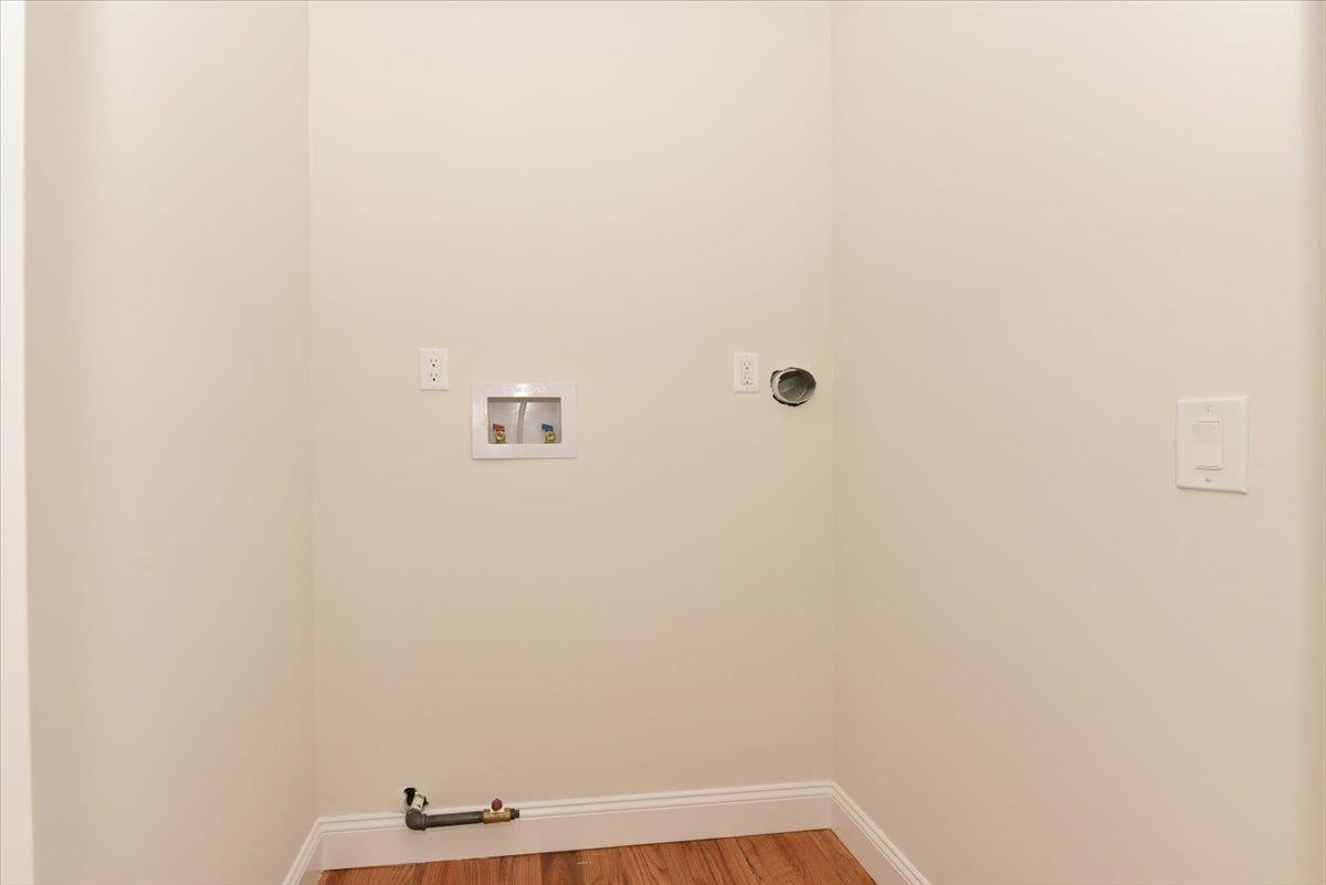 Single Family Hewlett  Nassau County, NY 11550, MLS-852643-22