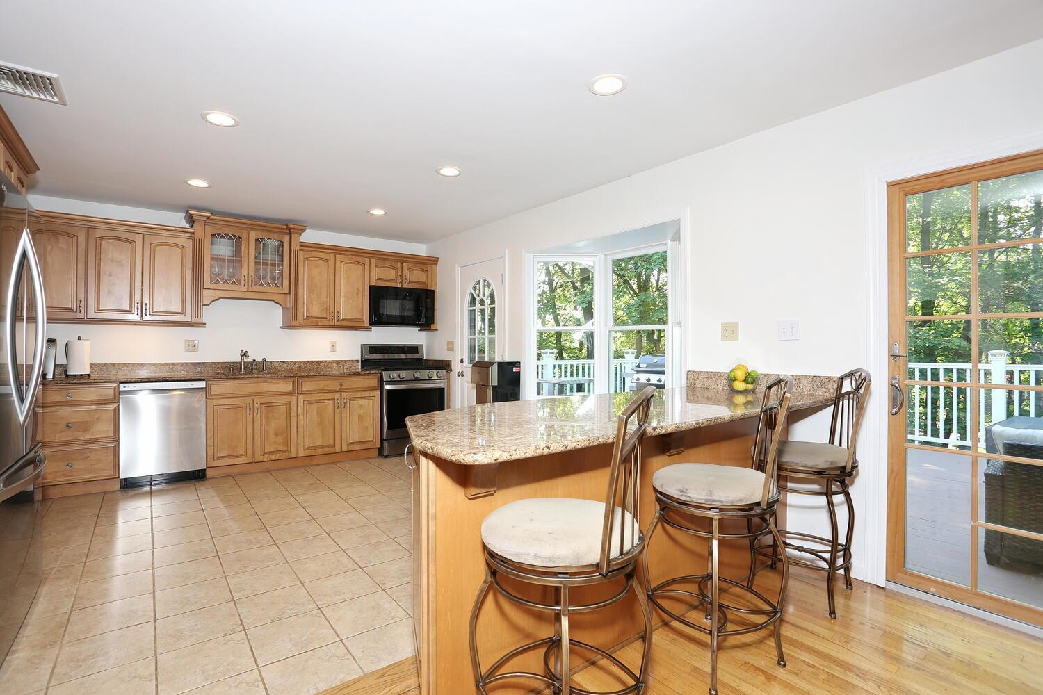 Single Family Augur  Rockland County, NY 10901, MLS-852650-10