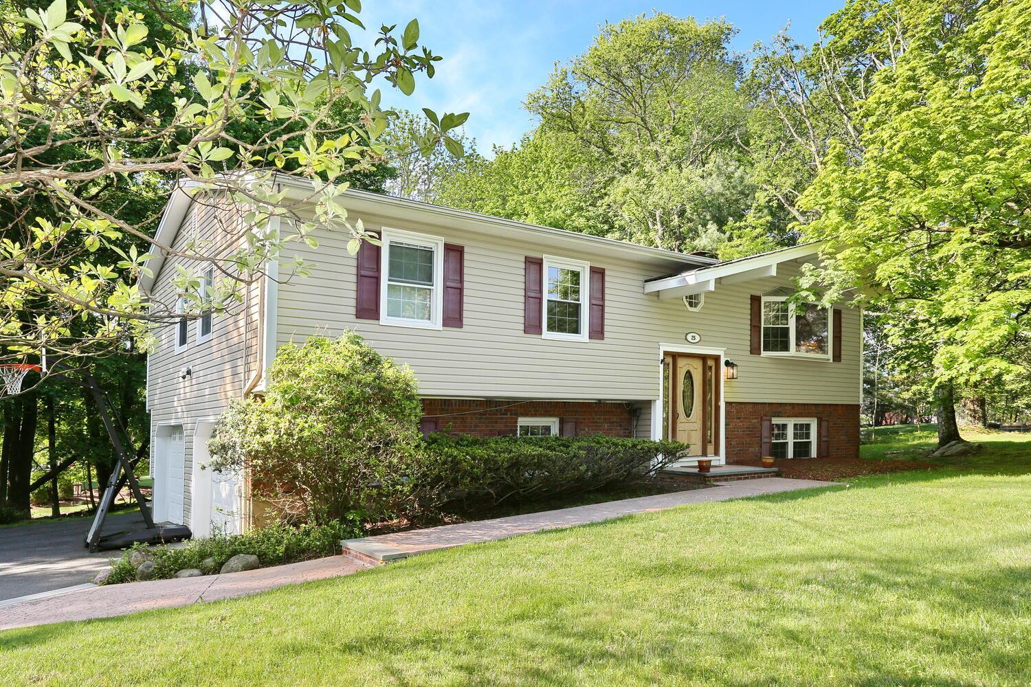 Single Family Augur  Rockland County, NY 10901, MLS-852650-37