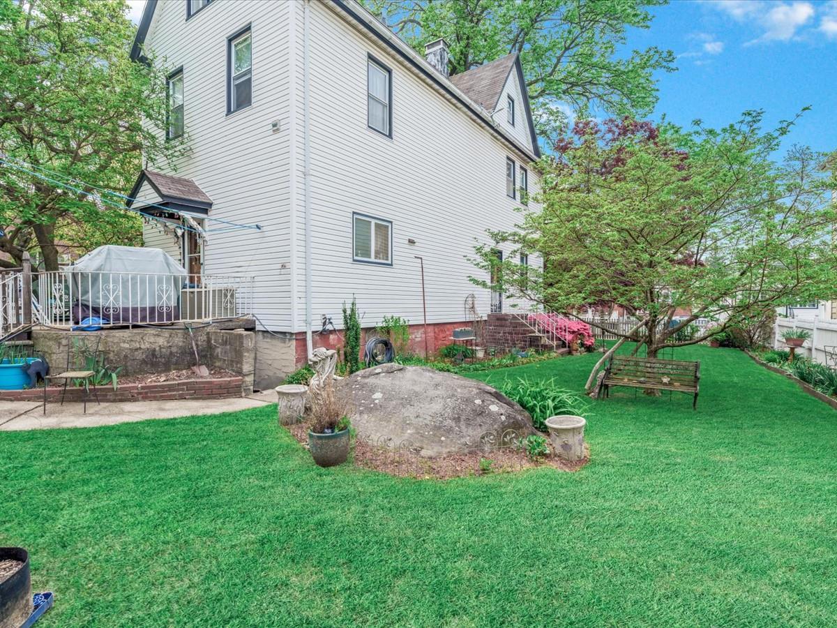 Single Family 7  Queens, NY 11356, MLS-852653-21