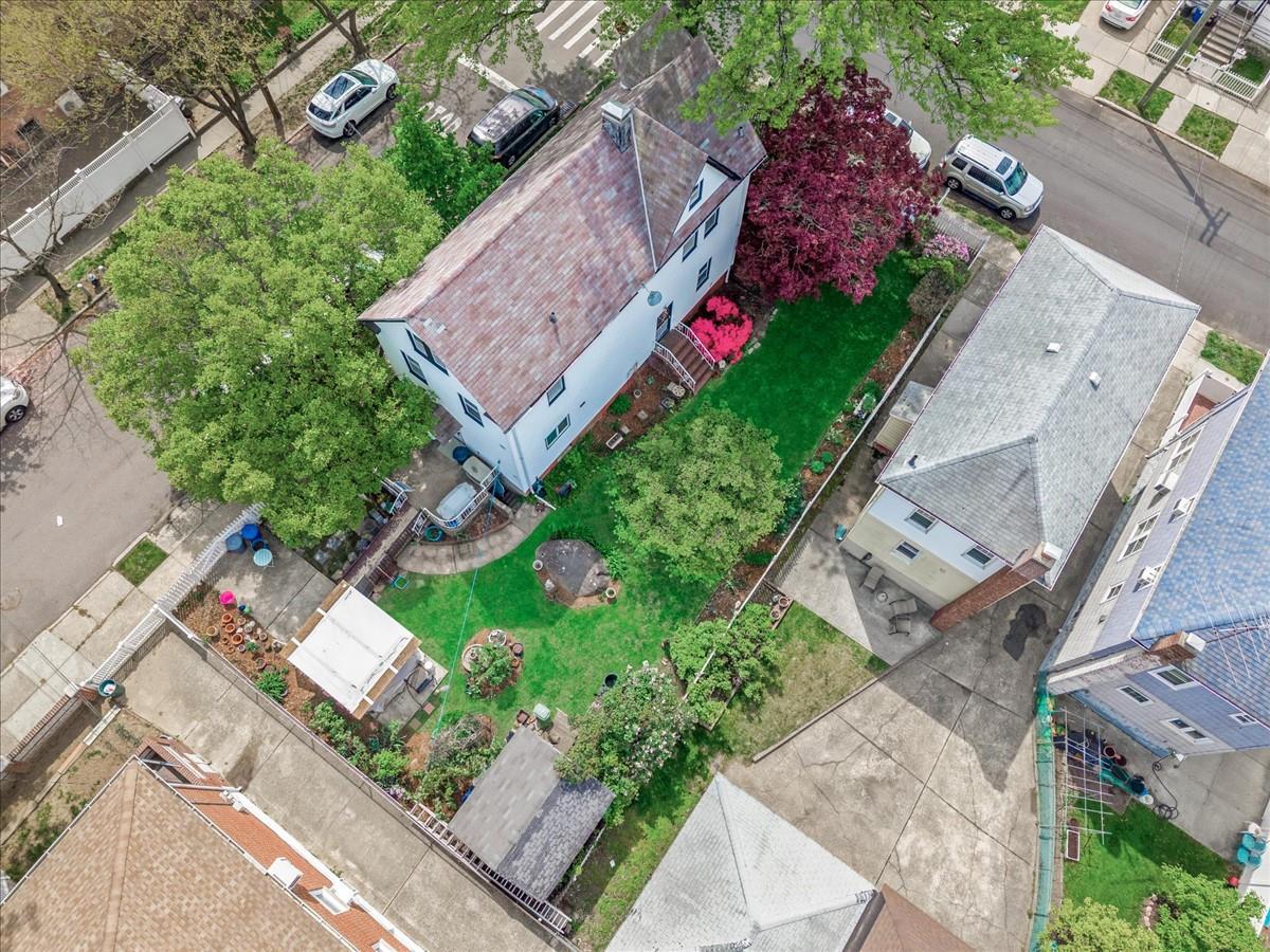 Single Family 7  Queens, NY 11356, MLS-852653-26