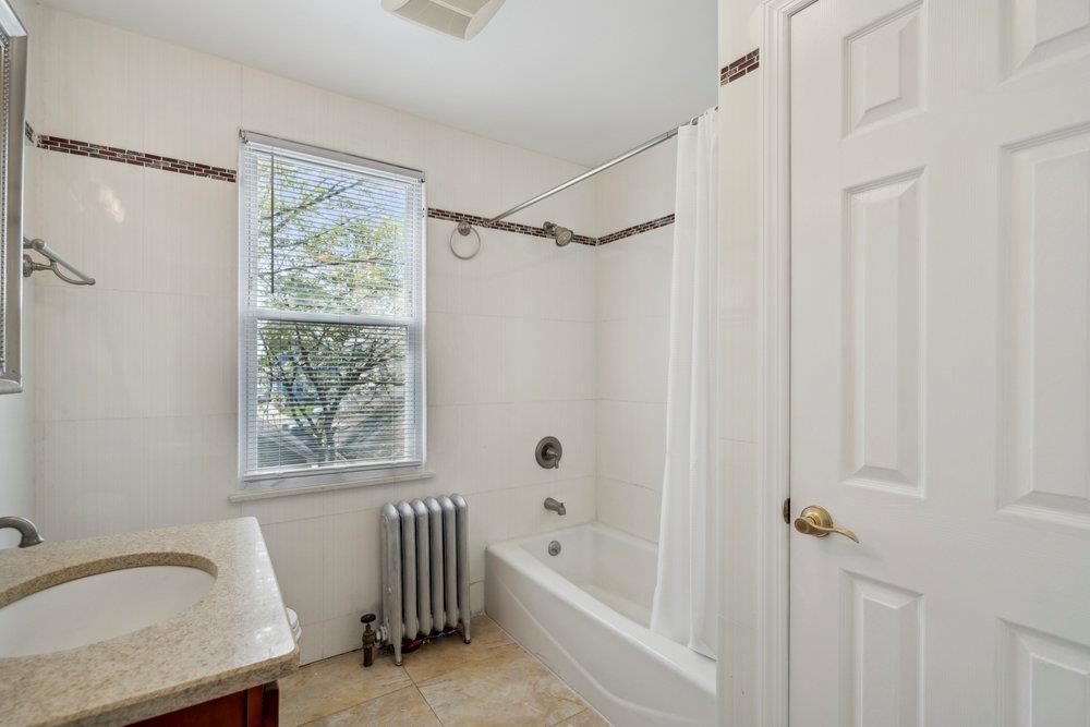 Single Family 209th  Queens, NY 11361, MLS-852676-25