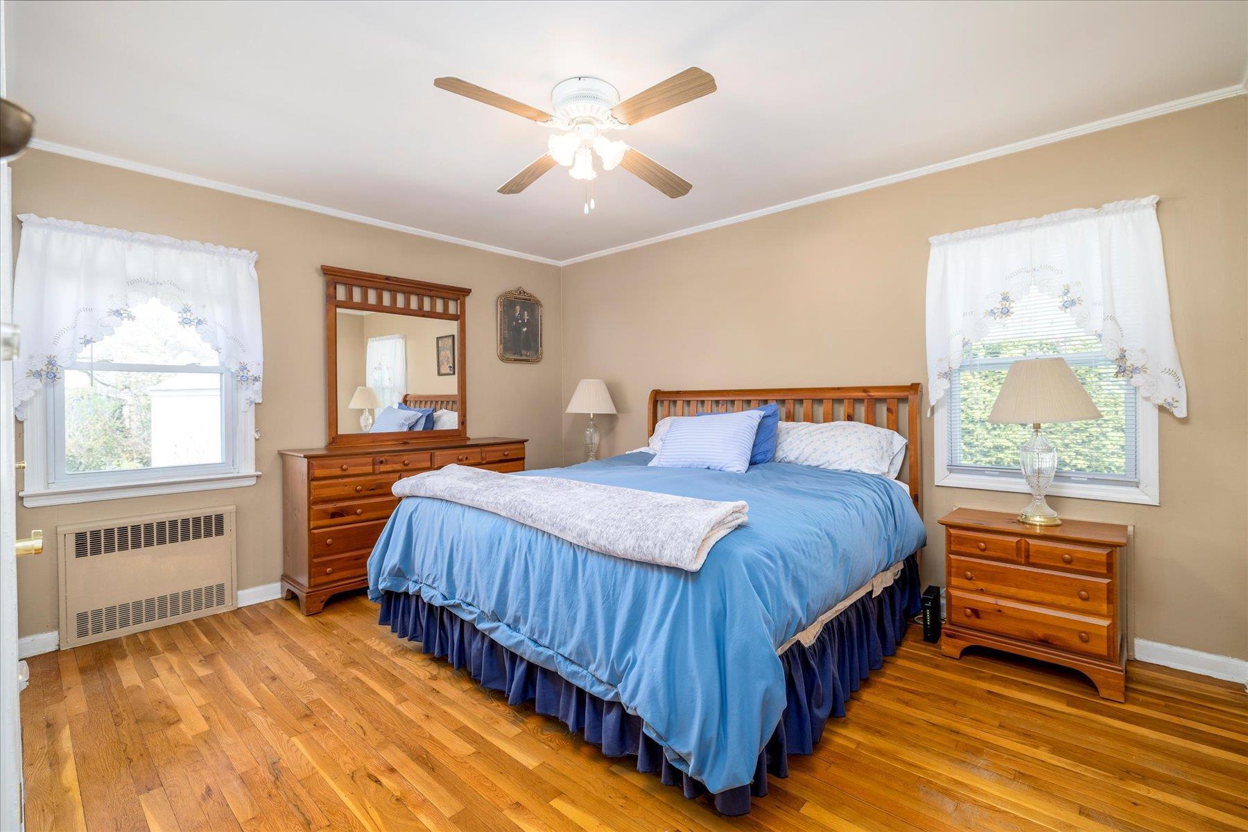 Single Family Poplar  Nassau County, NY 11001, MLS-852681-11